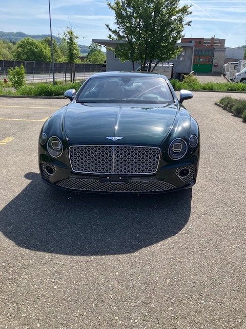 BENTLEY 4.0 V8 Mulliner-image-0