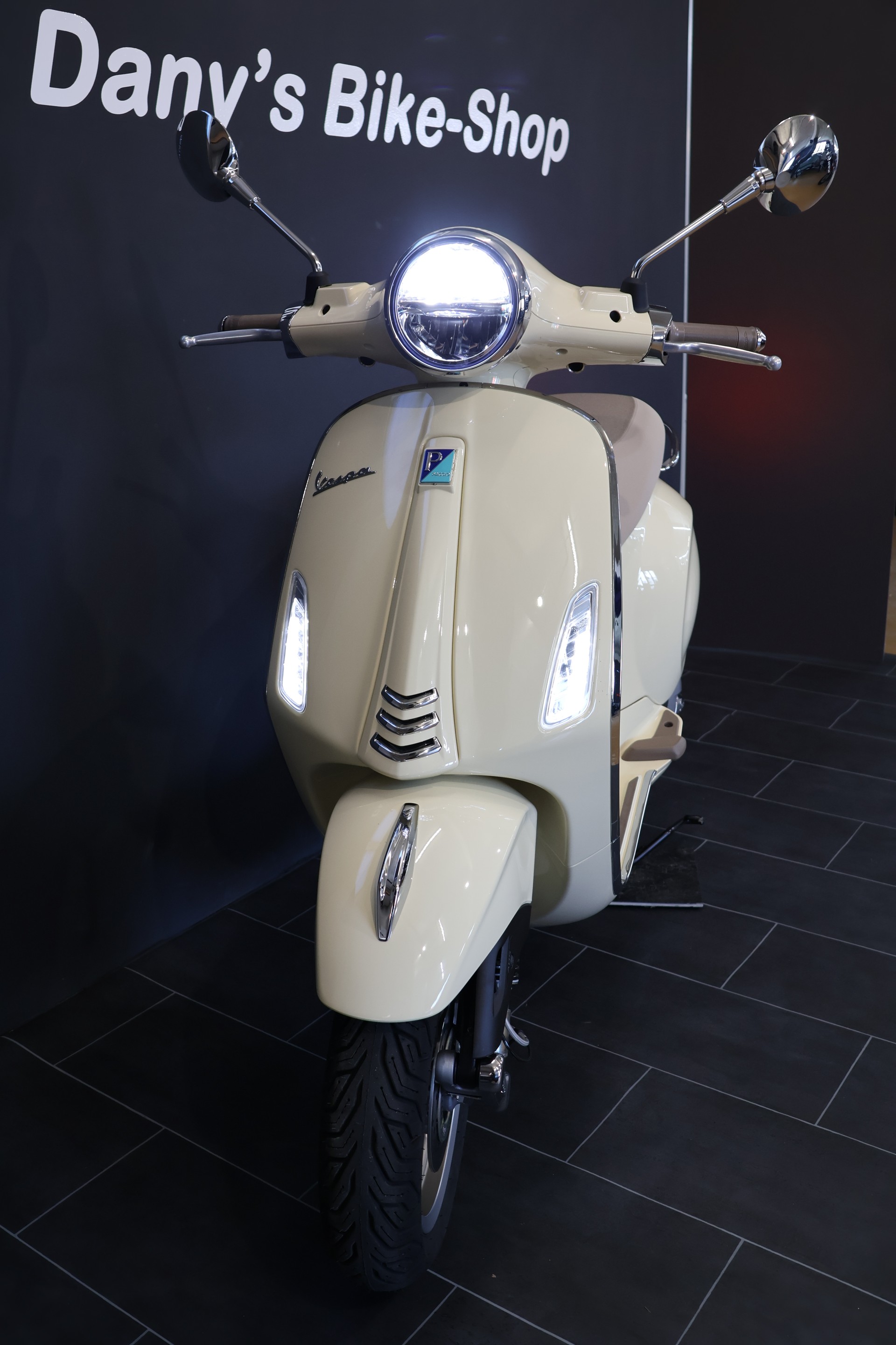 PIAGGIO Vespa Primavera 125 S E5+ MY26 (4 Jahre Garantie)-image-10