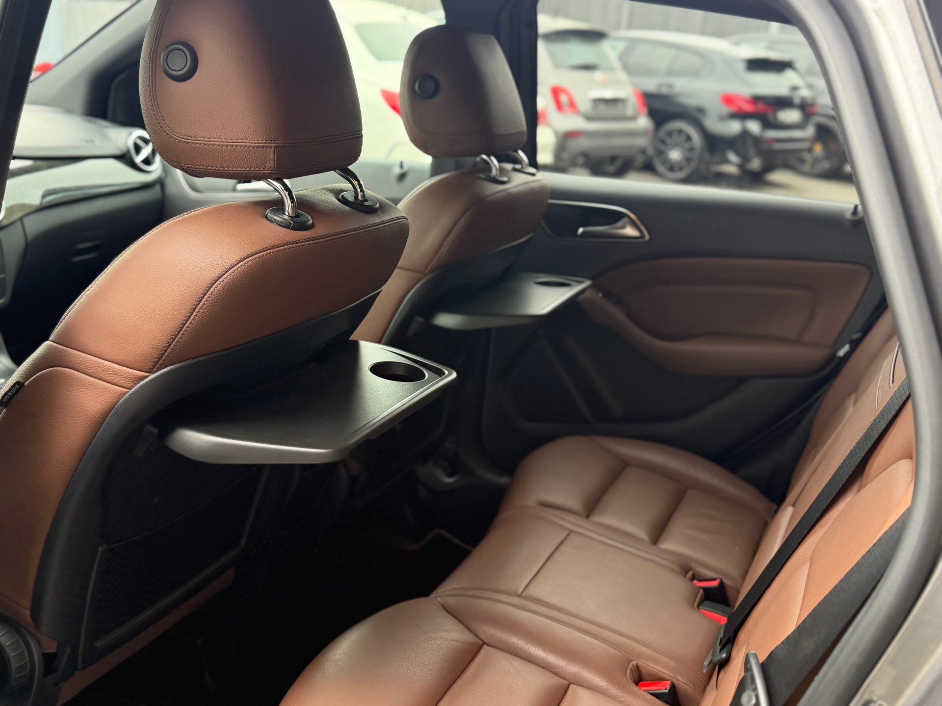 MERCEDES-BENZ B 200 CDI 7G-DCT-image-8