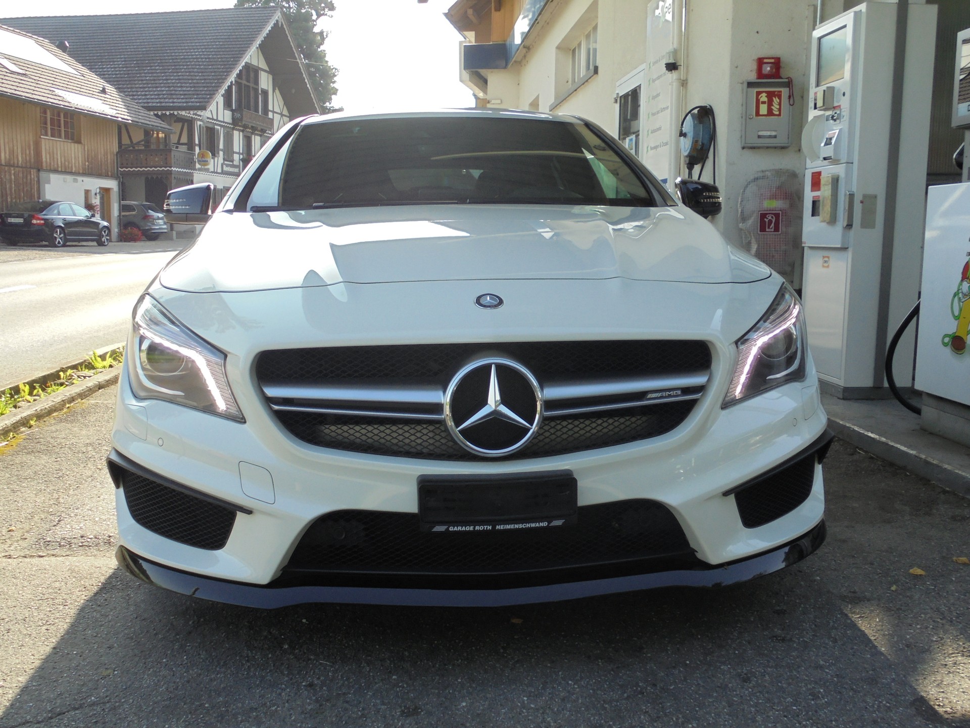 MERCEDES-BENZ CLA Shooting Brake 45 AMG 4Matic Speedshift-image-1