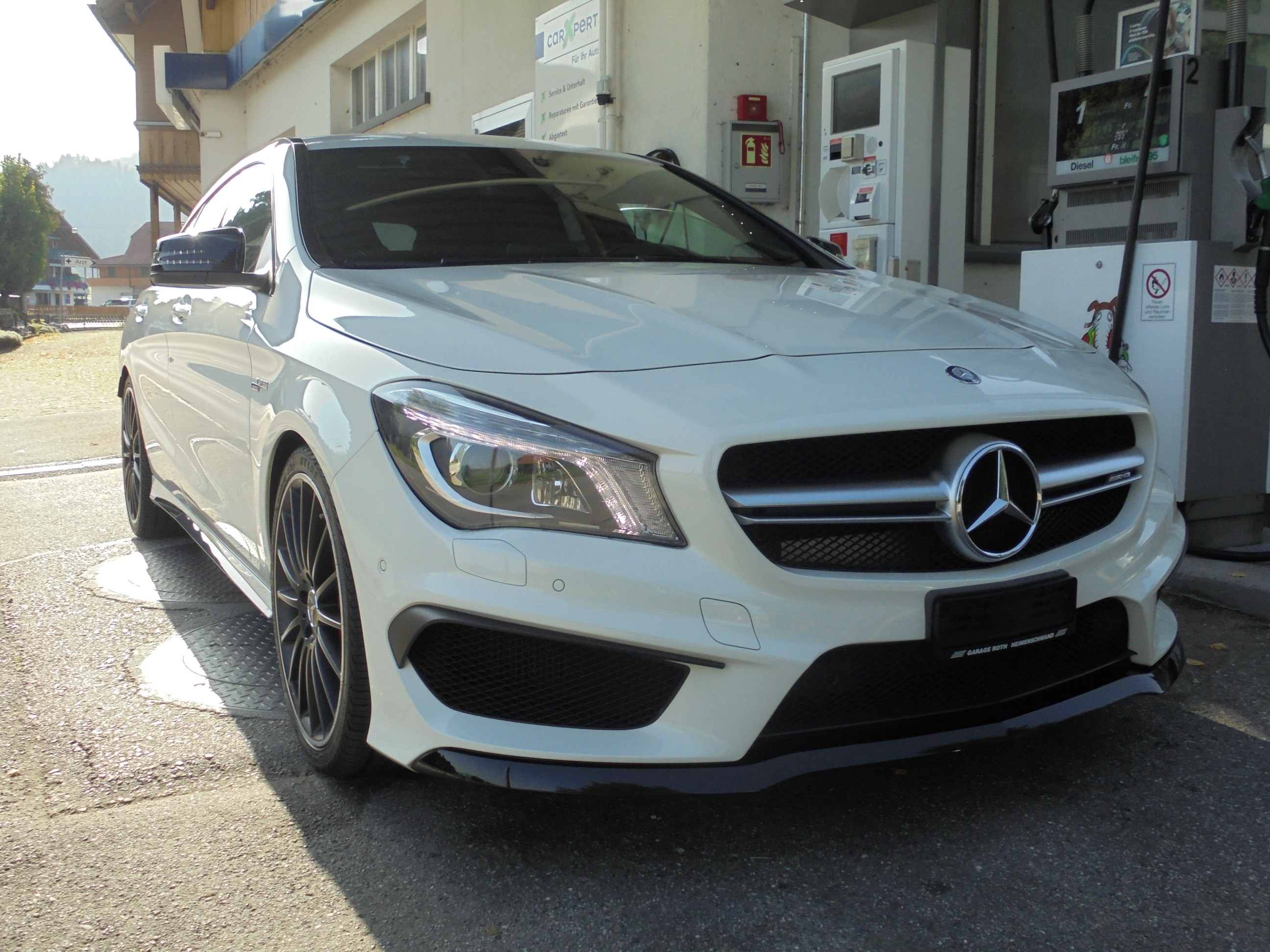 Car photo