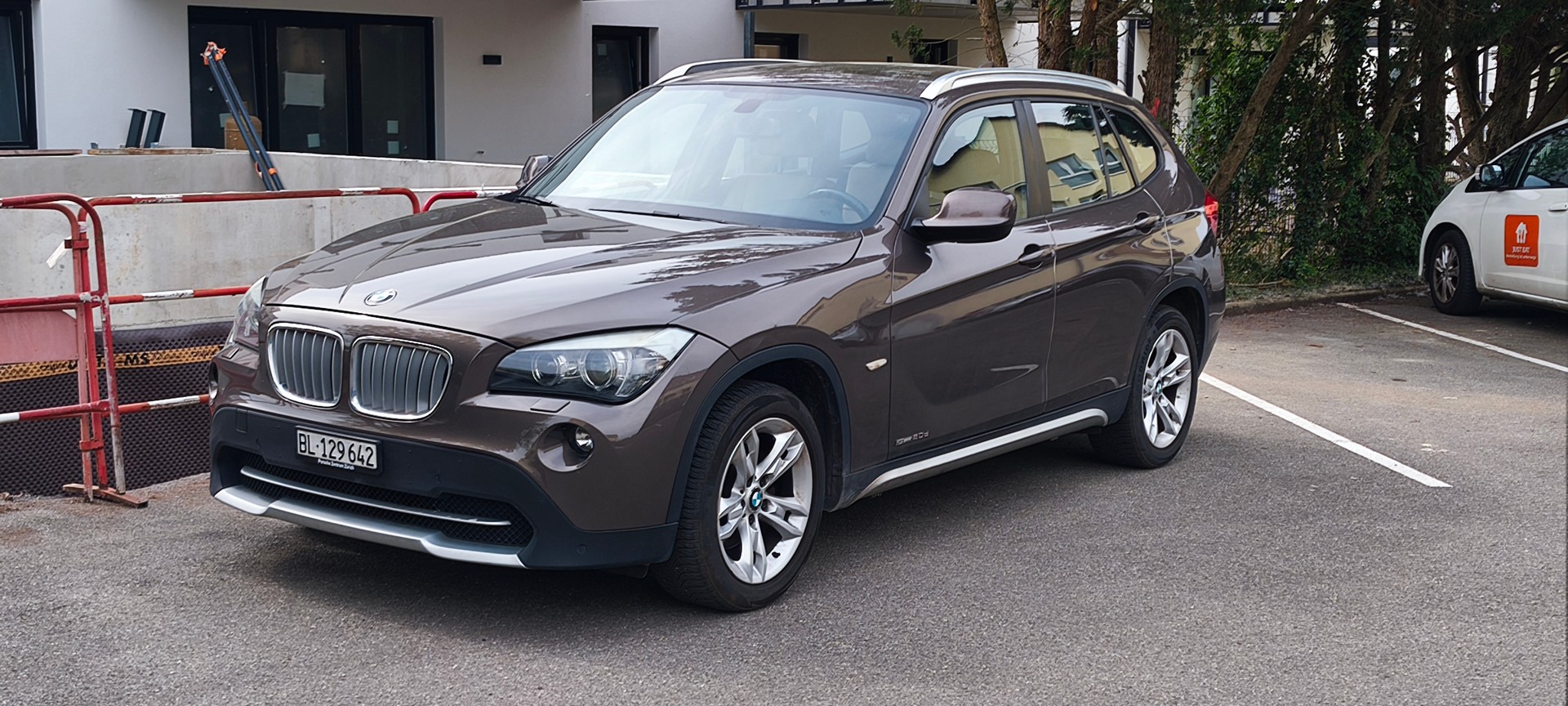 BMW S-image-0