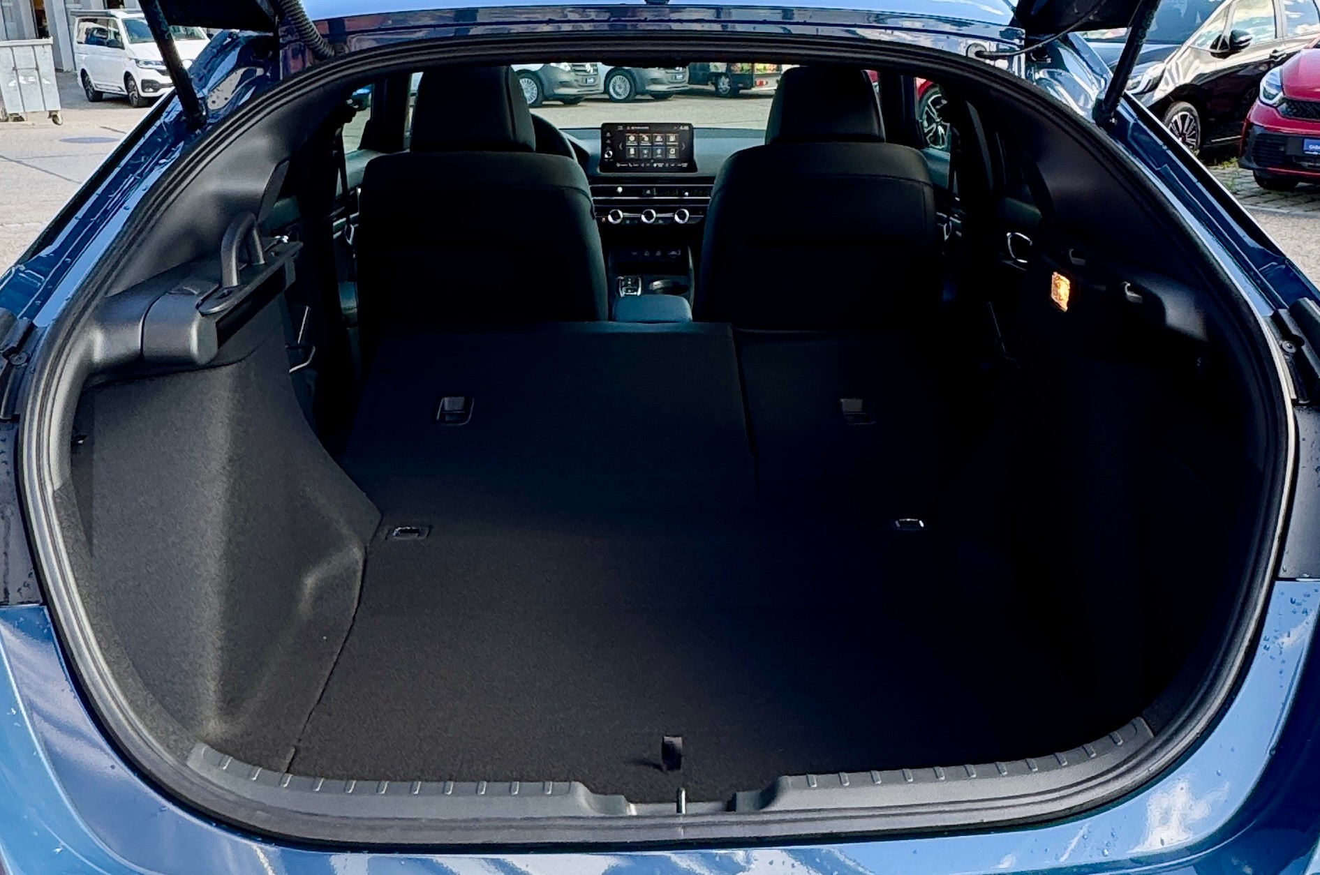 HONDA Civic 2.0 i-MMD HEV Advance 1.9% Leasing Aktion unschlagbar mit 8 Jahren Garantie-image-7