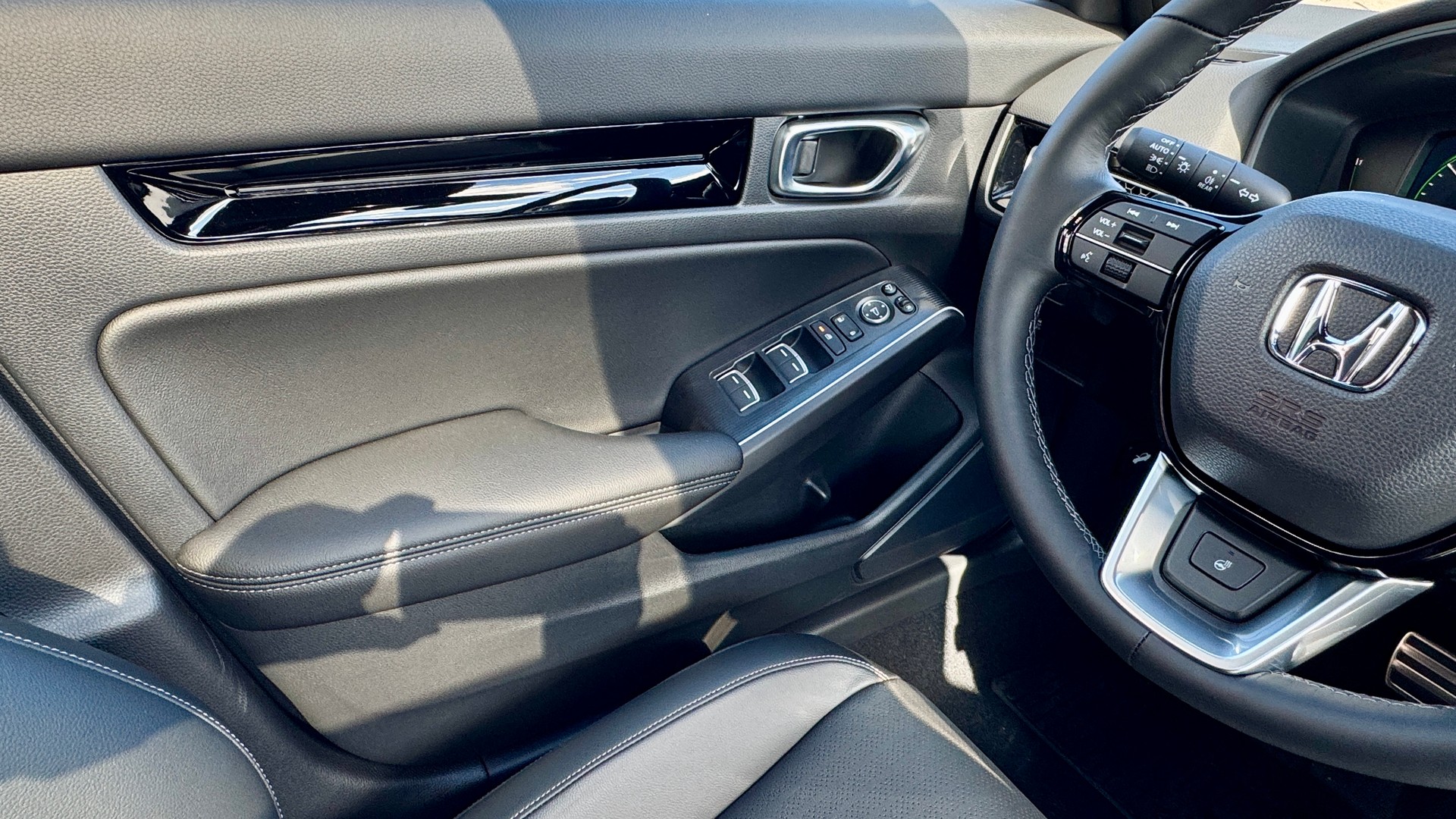 HONDA Civic 2.0 i-MMD HEV Advance 1.9% Leasing Aktion unschlagbar mit 8 Jahren Garantie-image-9