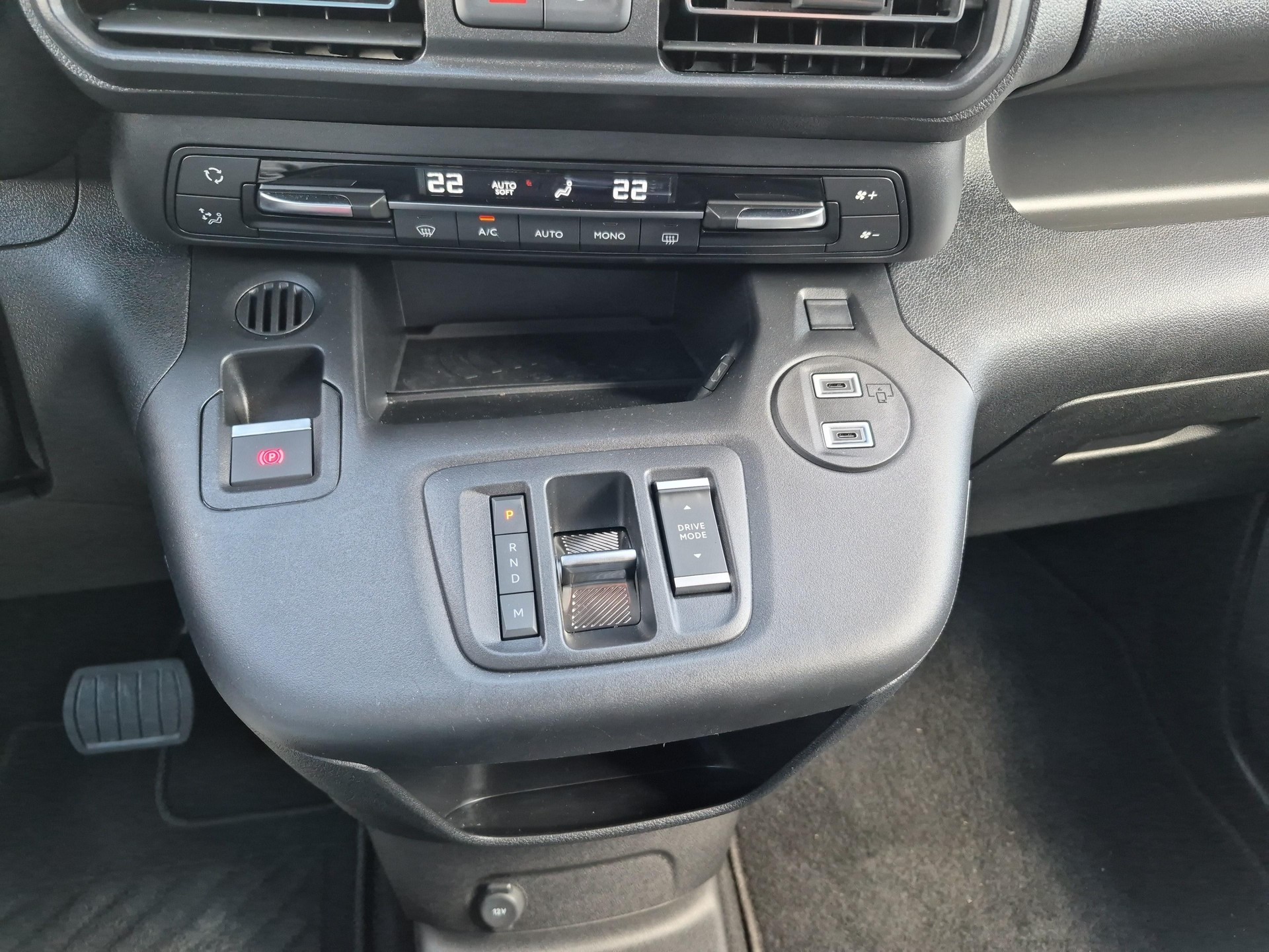 CITROEN Berlingo 1.5 BlueHDi 130 Max-image-15