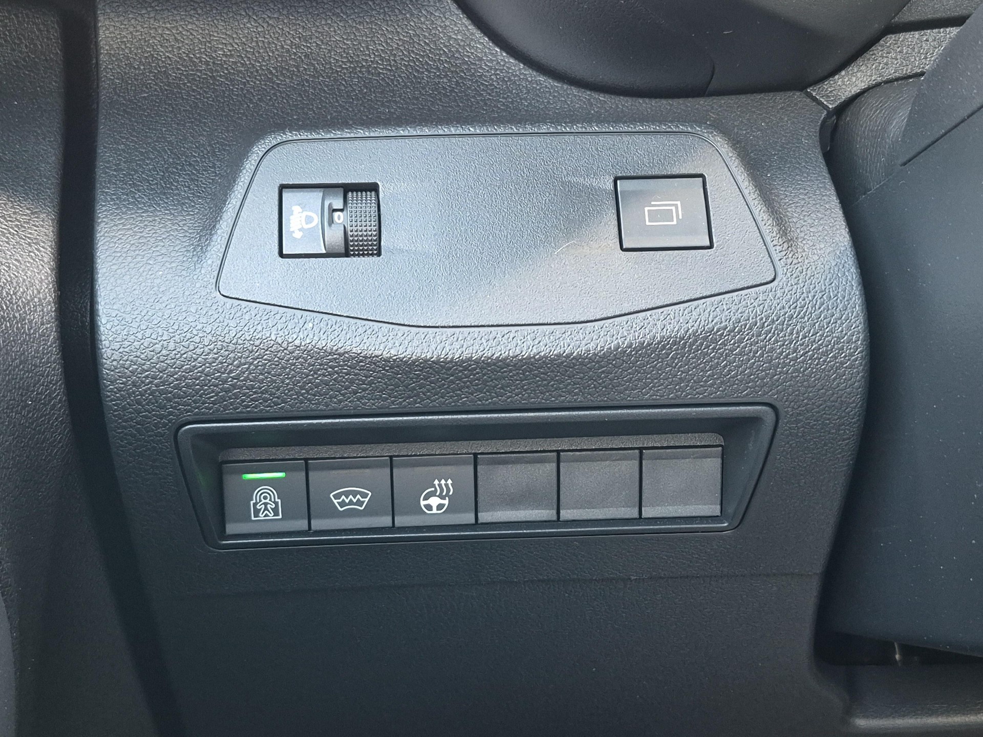 CITROEN Berlingo 1.5 BlueHDi 130 Max / Jetzt mit attraktivem 1.99% Leasing-image-16