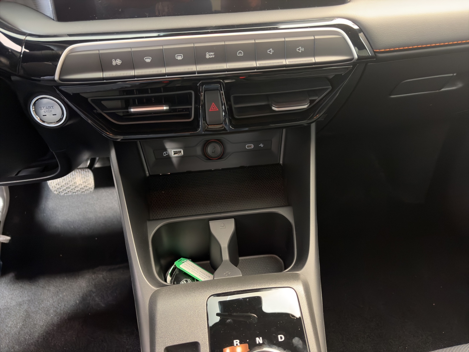 MG 3 1.5 Hybrid Luxury-image-8