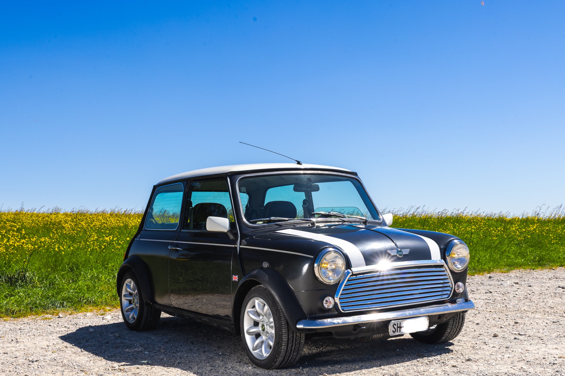 MINI 1997 Classic Cooper 1.3 MPI Brooklands-image-0