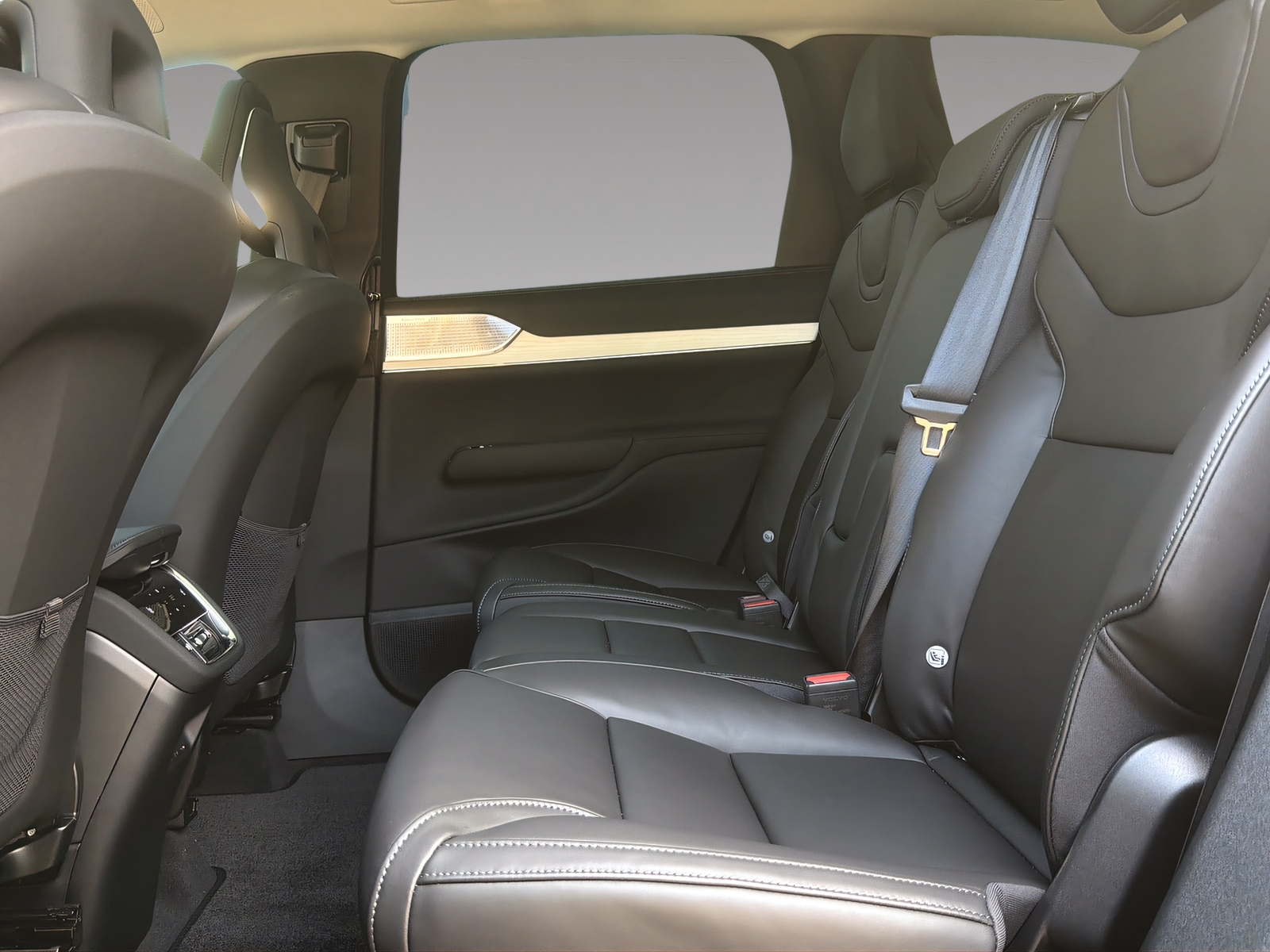 VOLVO EX90 Twin Performance Ultra AWD-image-16