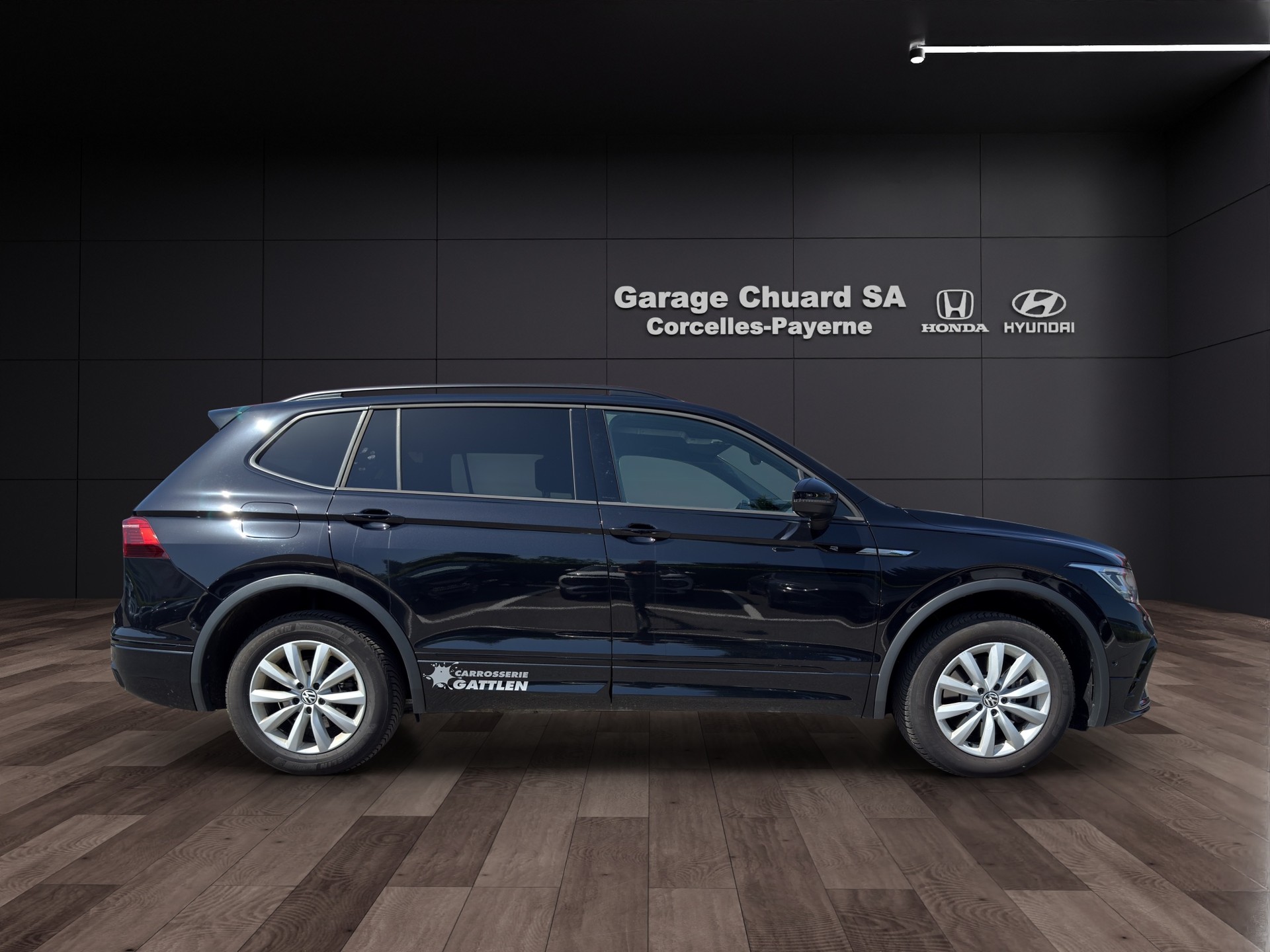 VW Tiguan Allspace 2.0TSI R-Line 4Motion DSG-showroom-element-3