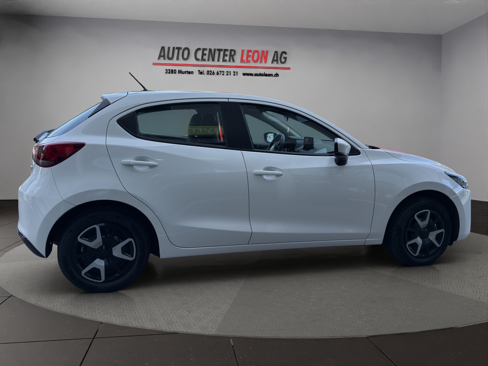 MAZDA 2 SKYACTIV-G 90 Center-Line Automat-image-6