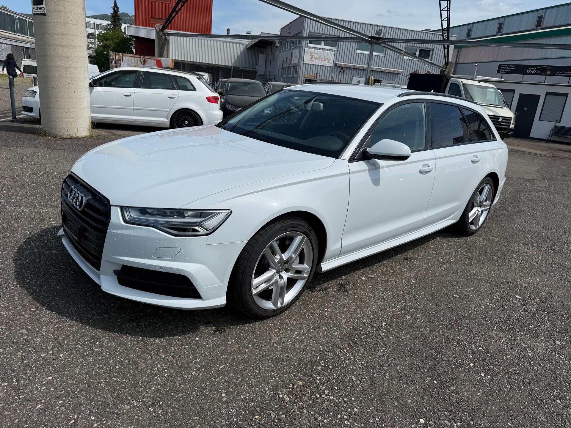 AUDI A6 Avant 3.0 TDI V6 quattro S-tronic-image-1