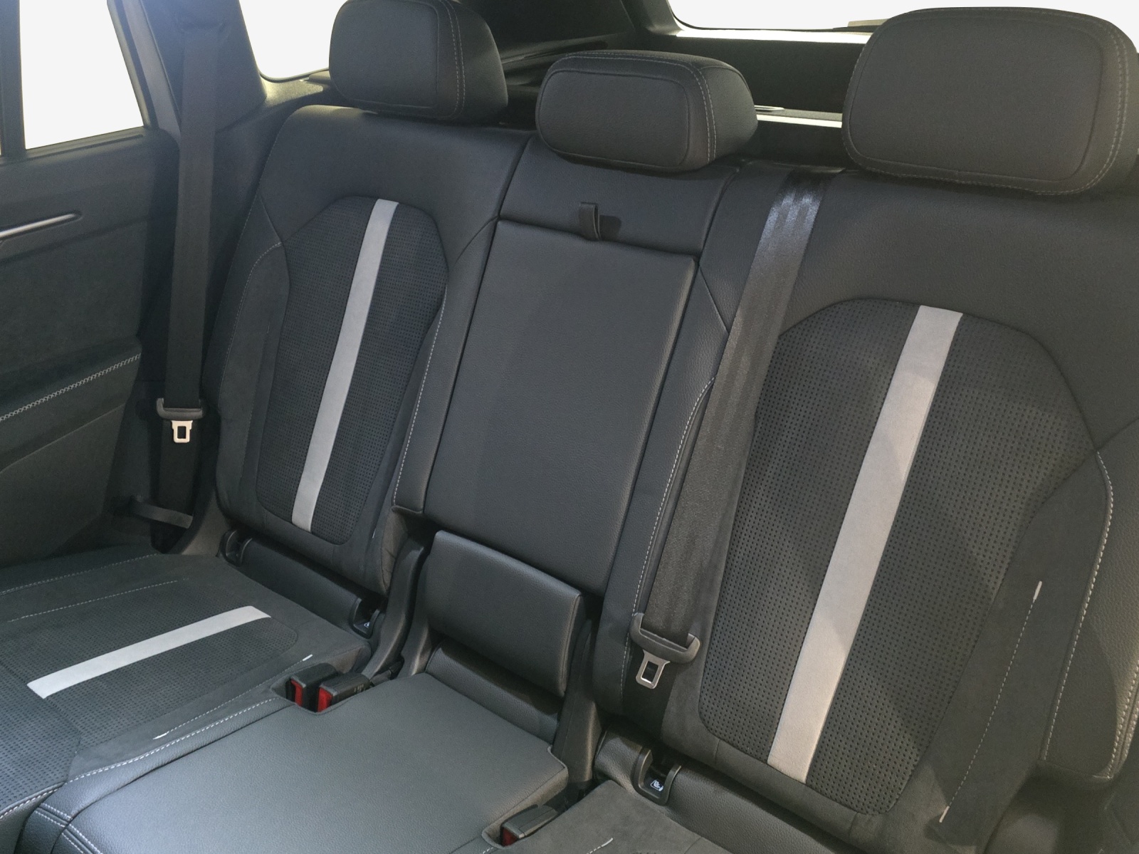 SKODA Kodiaq 2.0 TSI Sportline 4x4-image-11