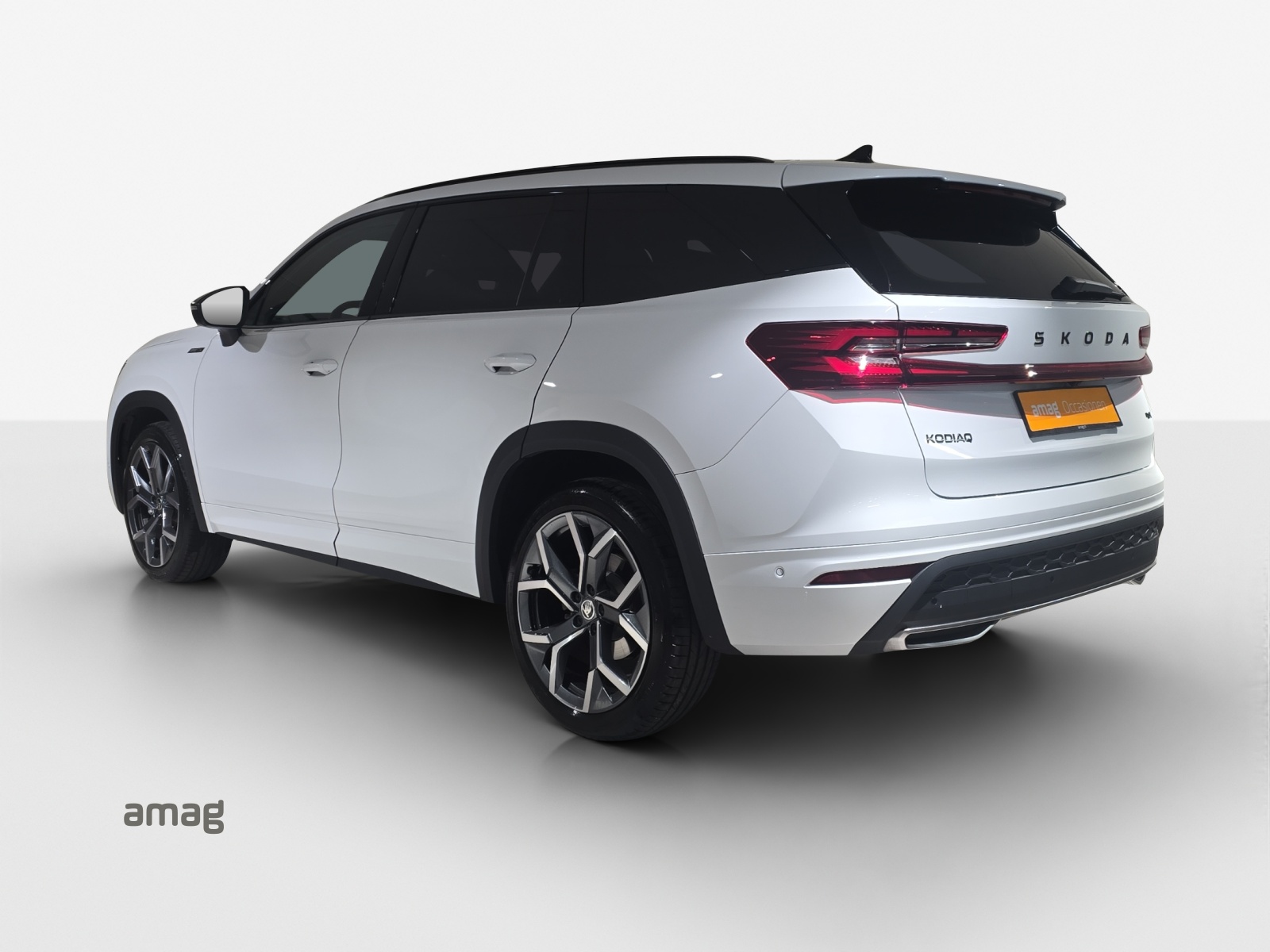 SKODA Kodiaq 2.0 TSI Sportline 4x4-image-2