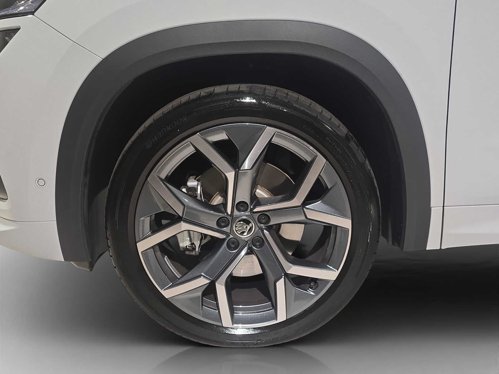 SKODA Kodiaq 2.0 TSI Sportline 4x4-image-15