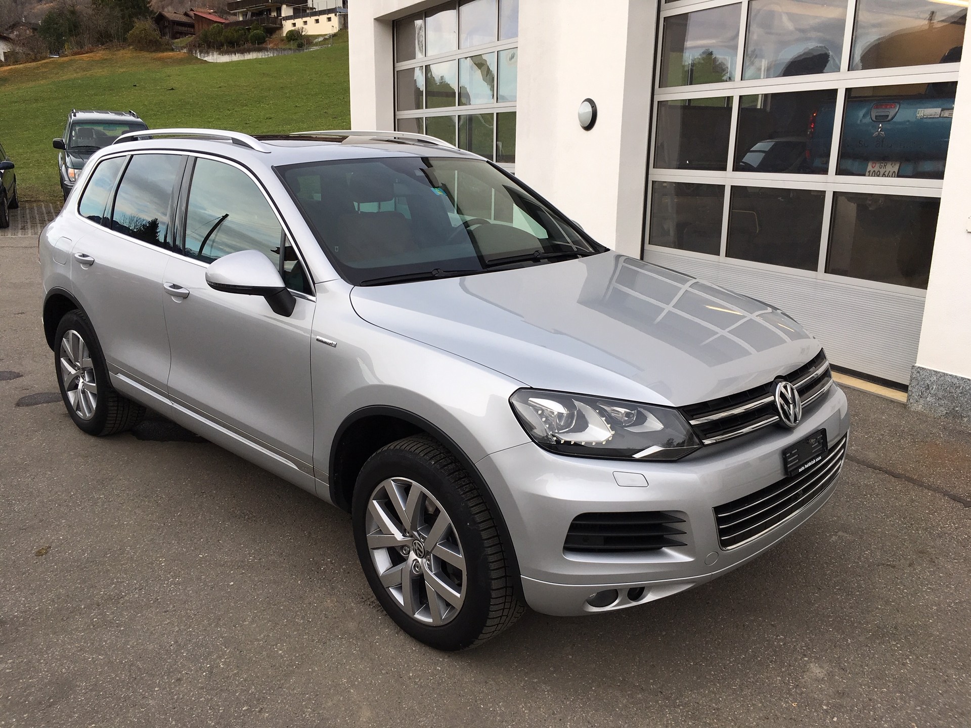 VW Touareg 3.0 TDI BMT Edition X Tiptronic-image-1