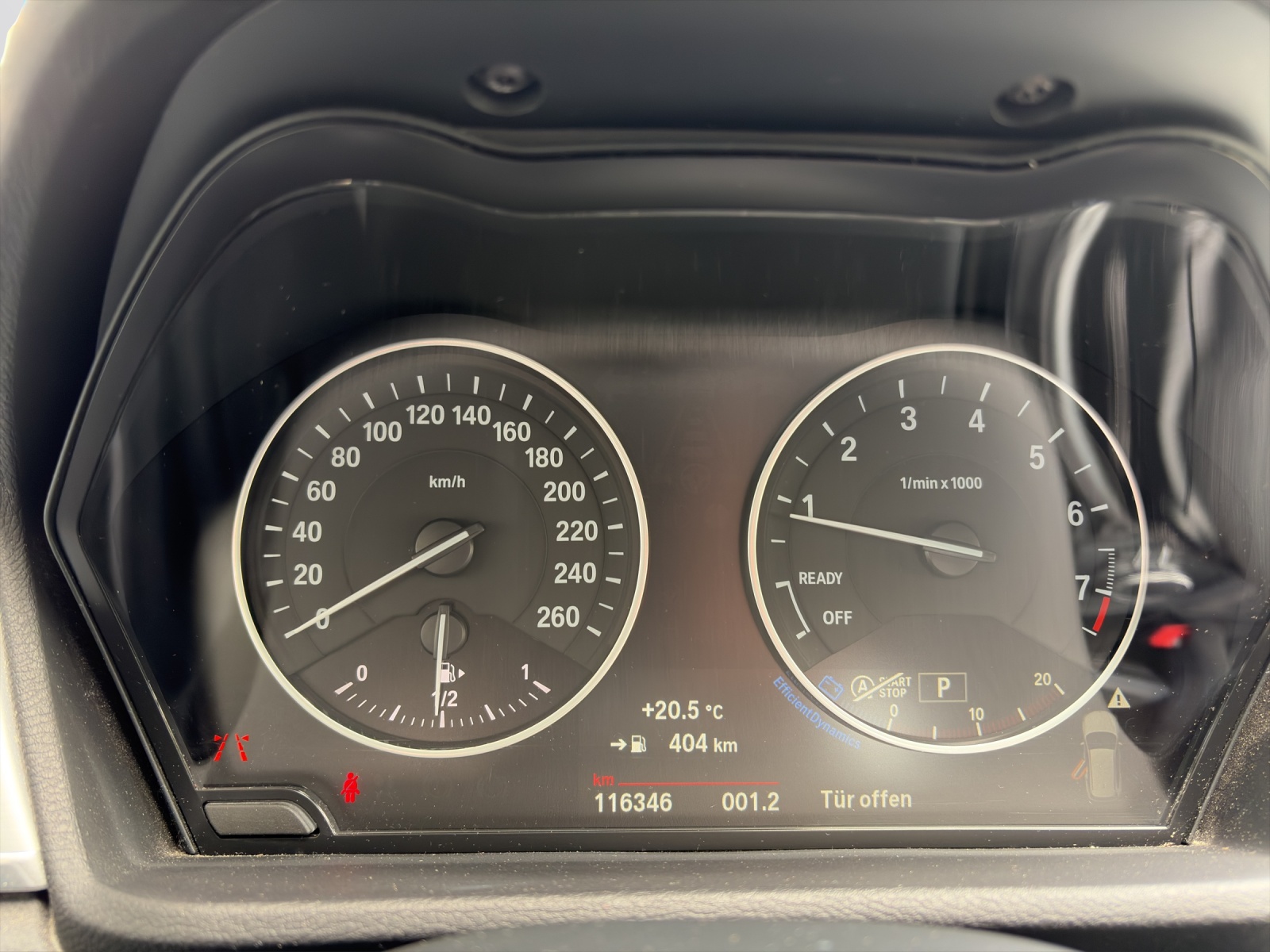 BMW X1 25i xDrive-image-12