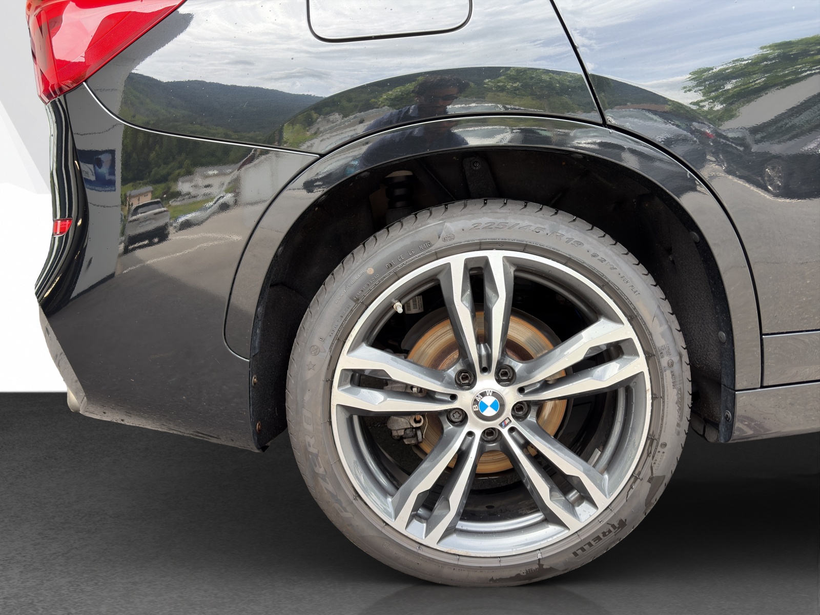 BMW X1 25i xDrive-image-22