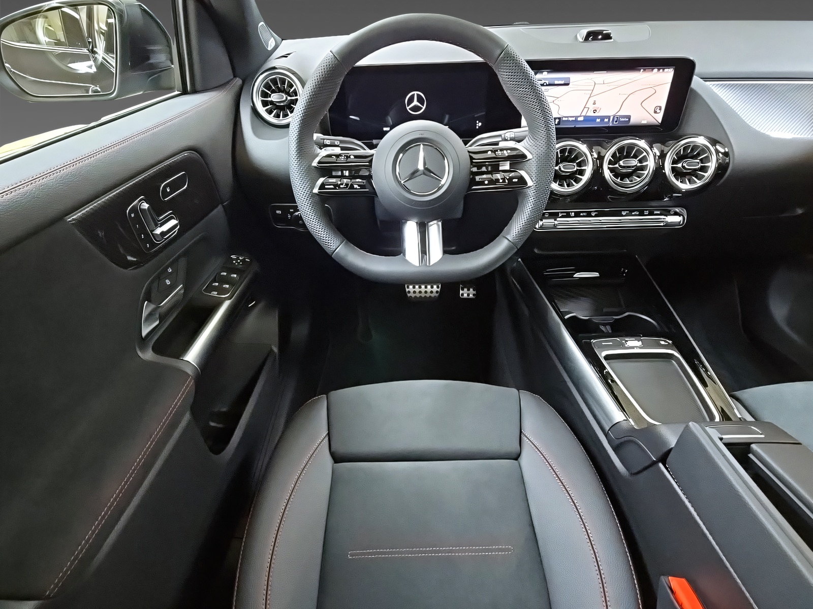 MERCEDES-BENZ GLA 220 d 4Matic Swiss Star-image-13