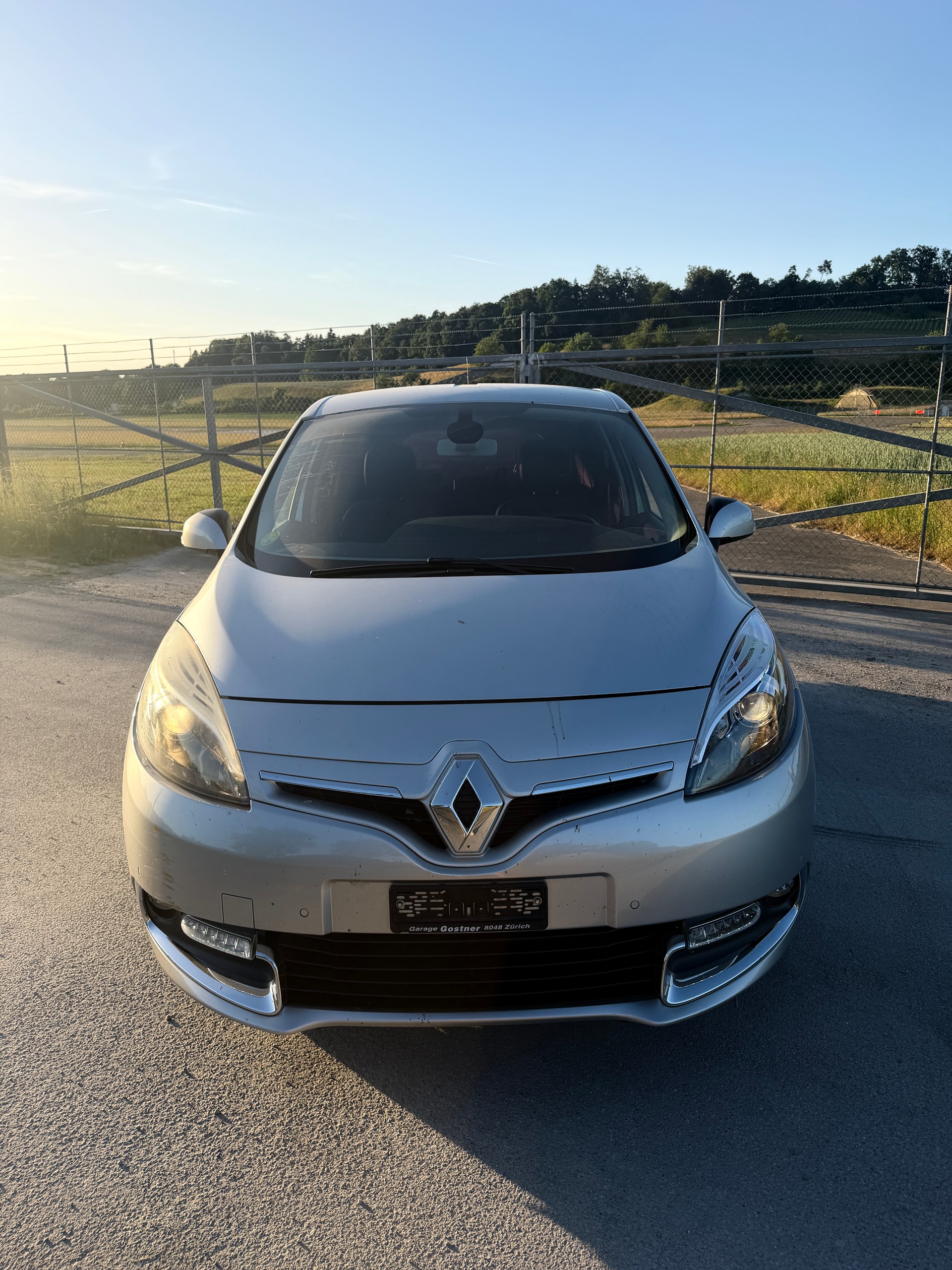 RENAULT Grand Scénic 1.5 dCi Bose EDC-image-1