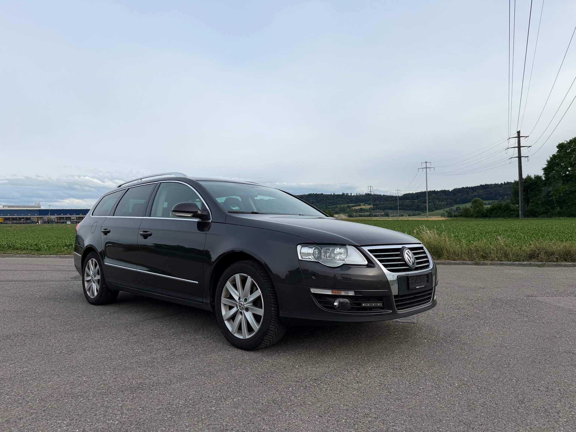 VW Passat Variant 1.4 EcoFuel Highline DSG-image-2