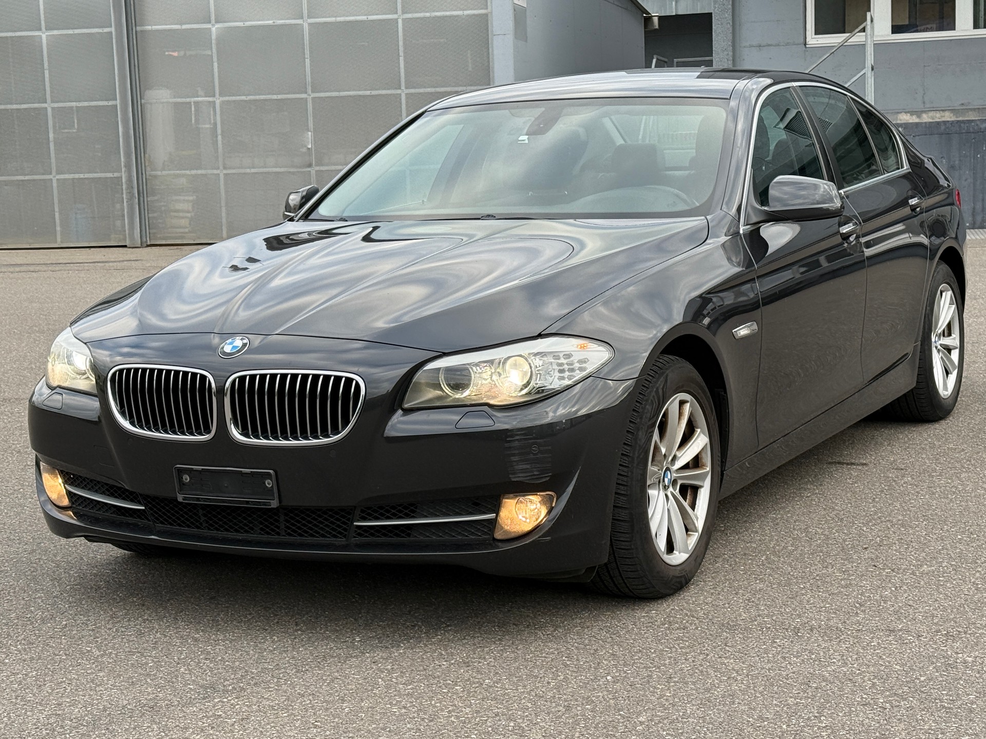BMW 520d-image-0