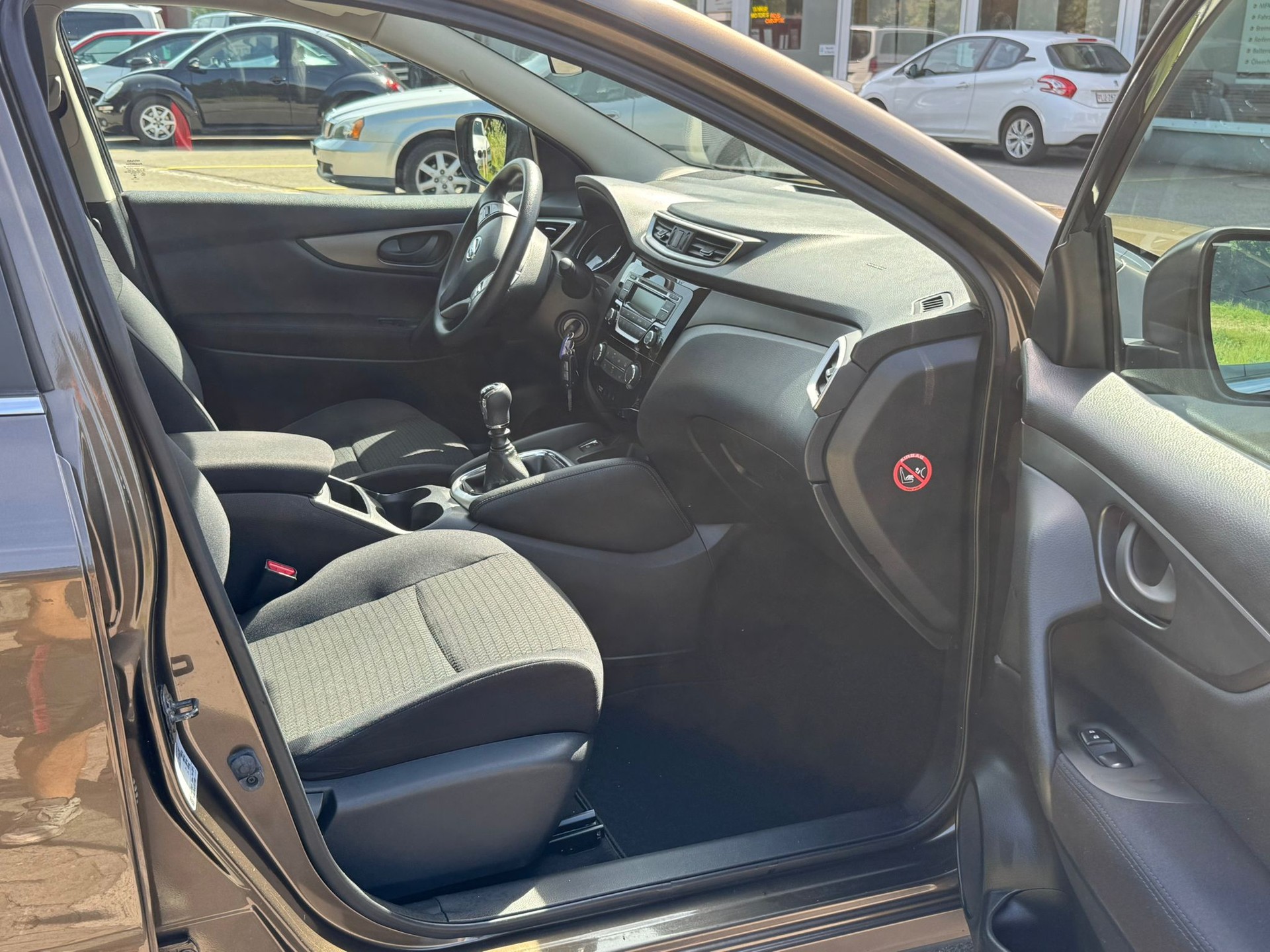 NISSAN Qashqai 1.2 DIG-T acenta-image-6