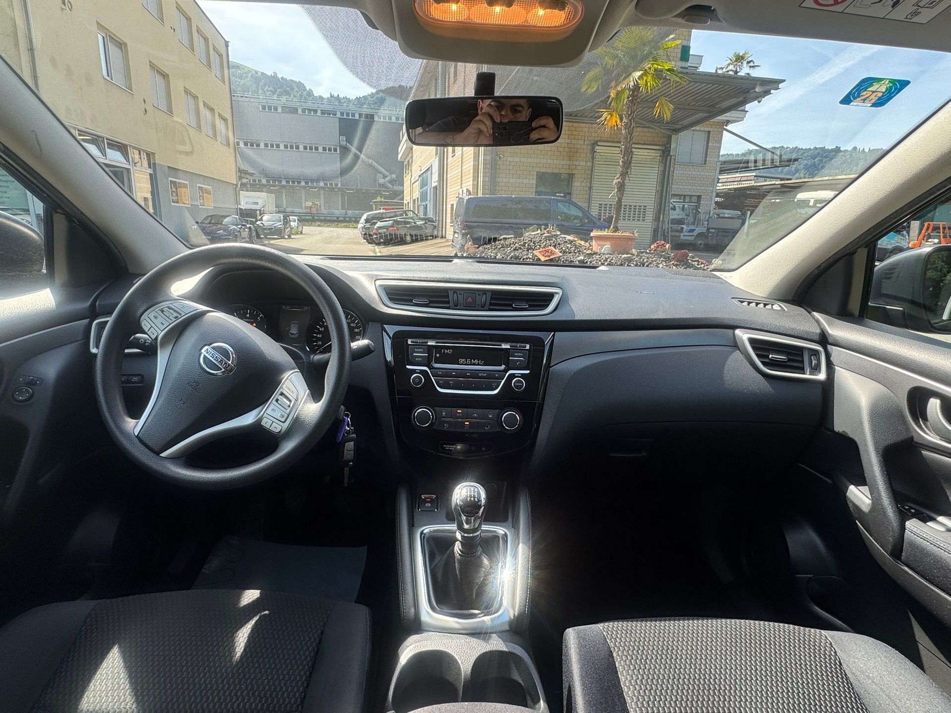 NISSAN Qashqai 1.2 DIG-T acenta-image-8