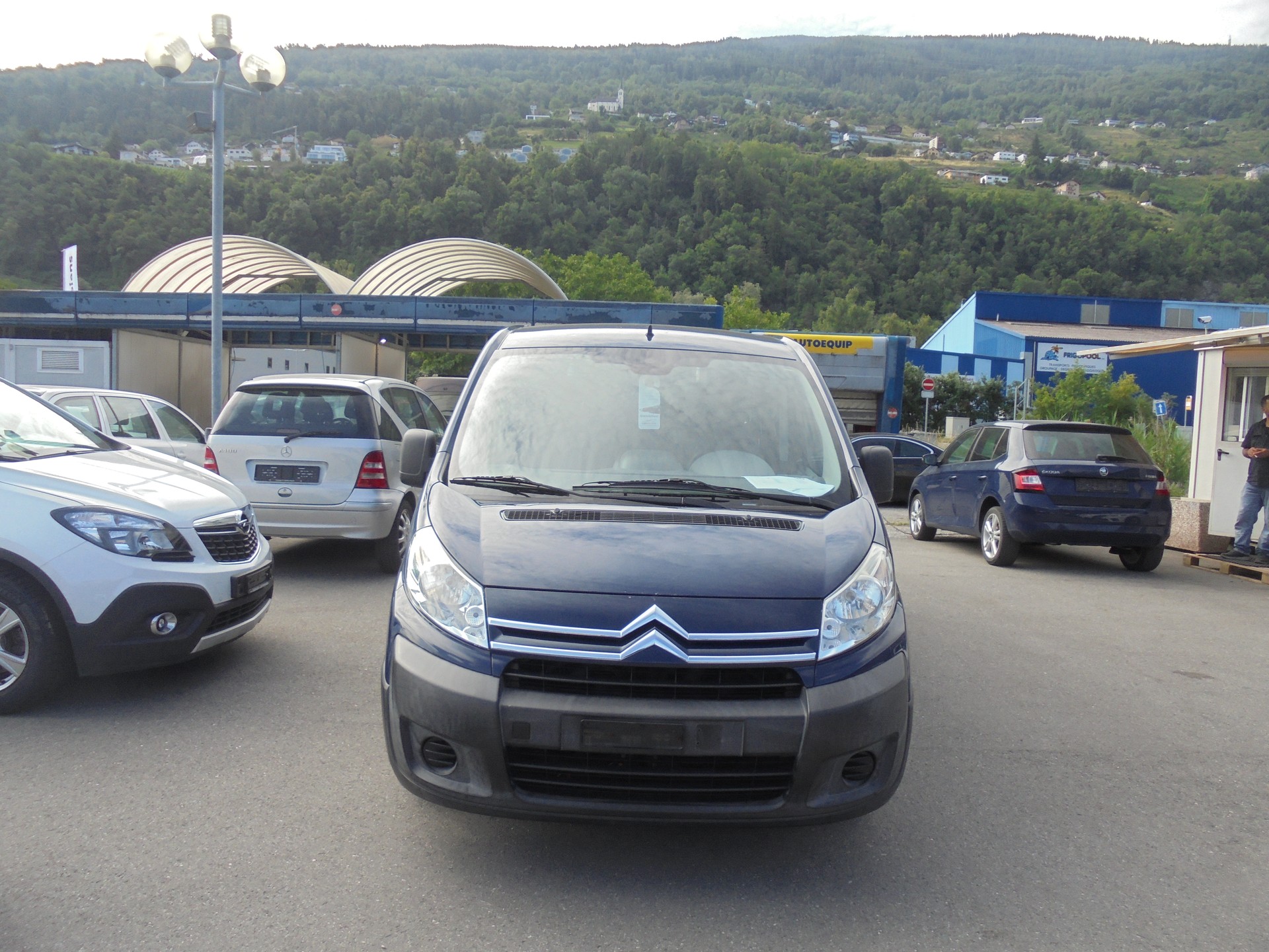CITROEN Jumpy 2.0 HDi L2H1-image-2