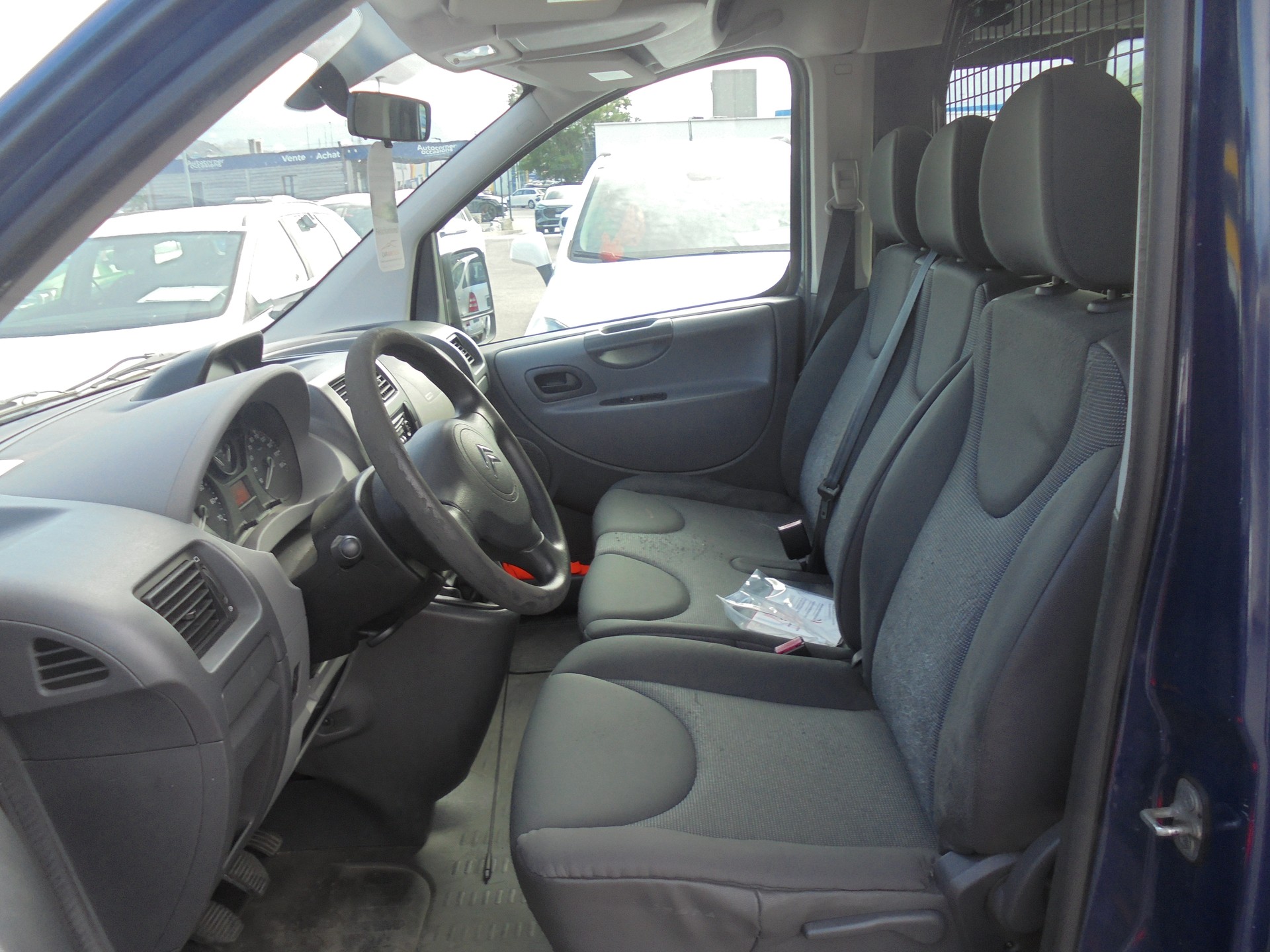 CITROEN Jumpy 2.0 HDi L2H1-image-8