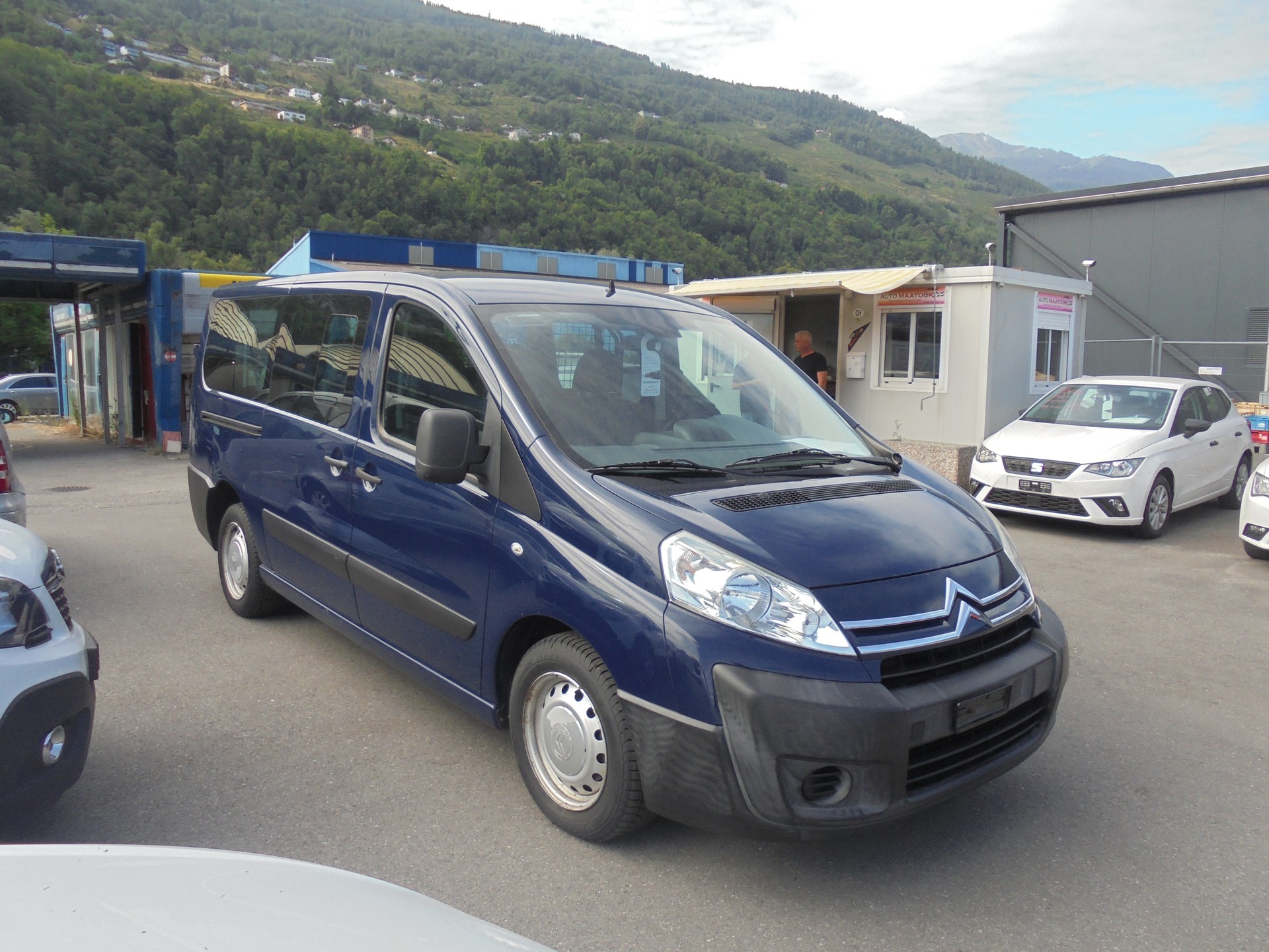 CITROEN Jumpy 2.0 HDi L2H1-image-0