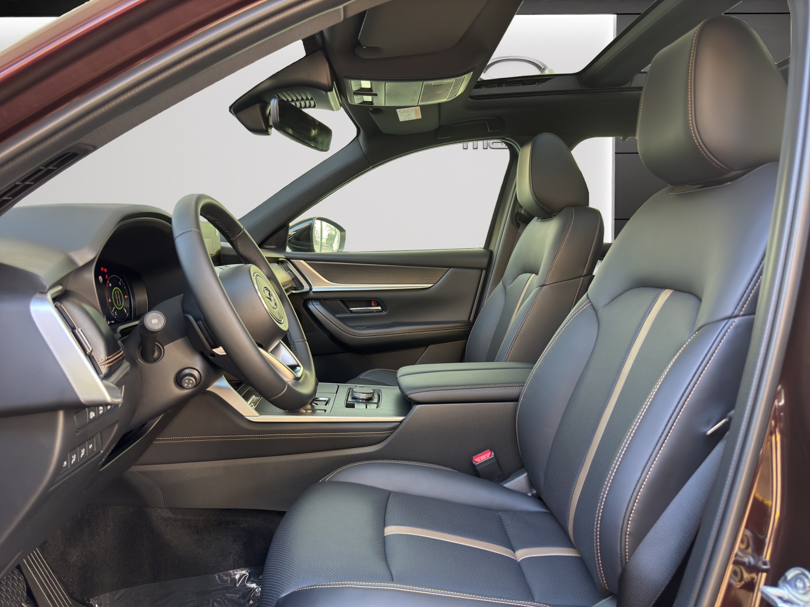 MAZDA CX-80 e-Skyactiv D254 MHEV AWD Homura Plus-image-2