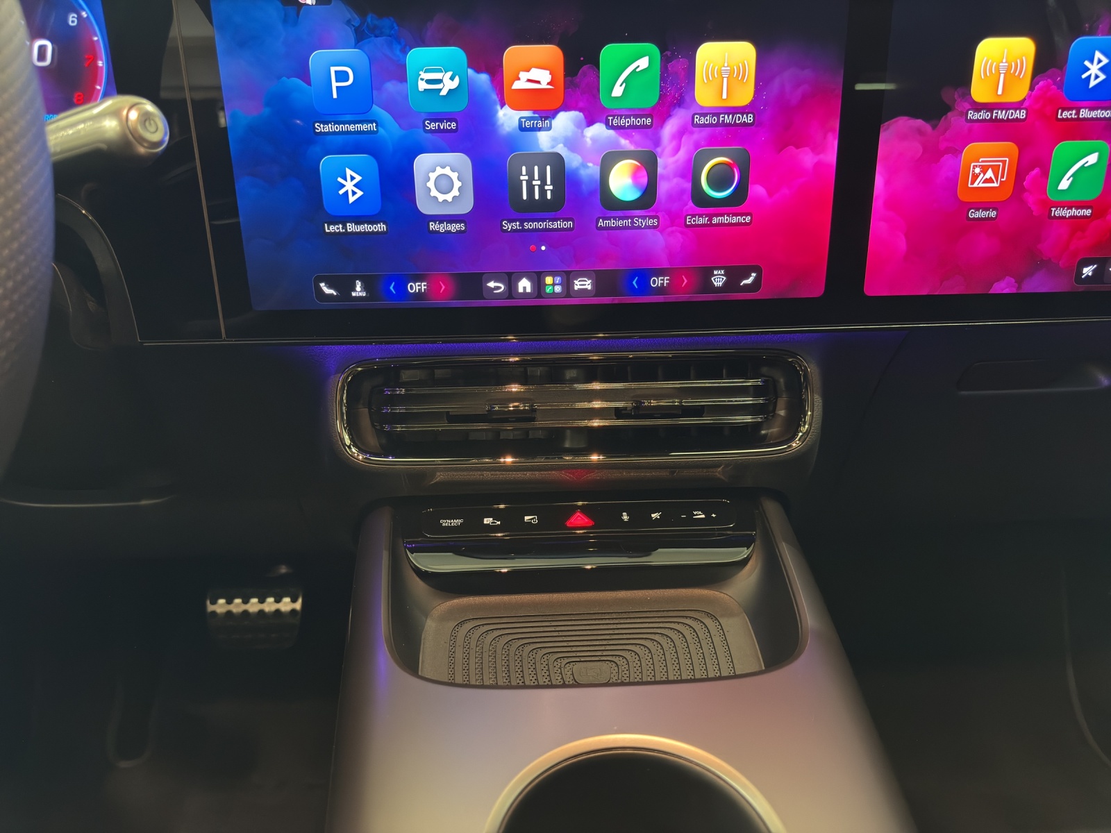 MERCEDES-BENZ GLB 220 4M-image-7