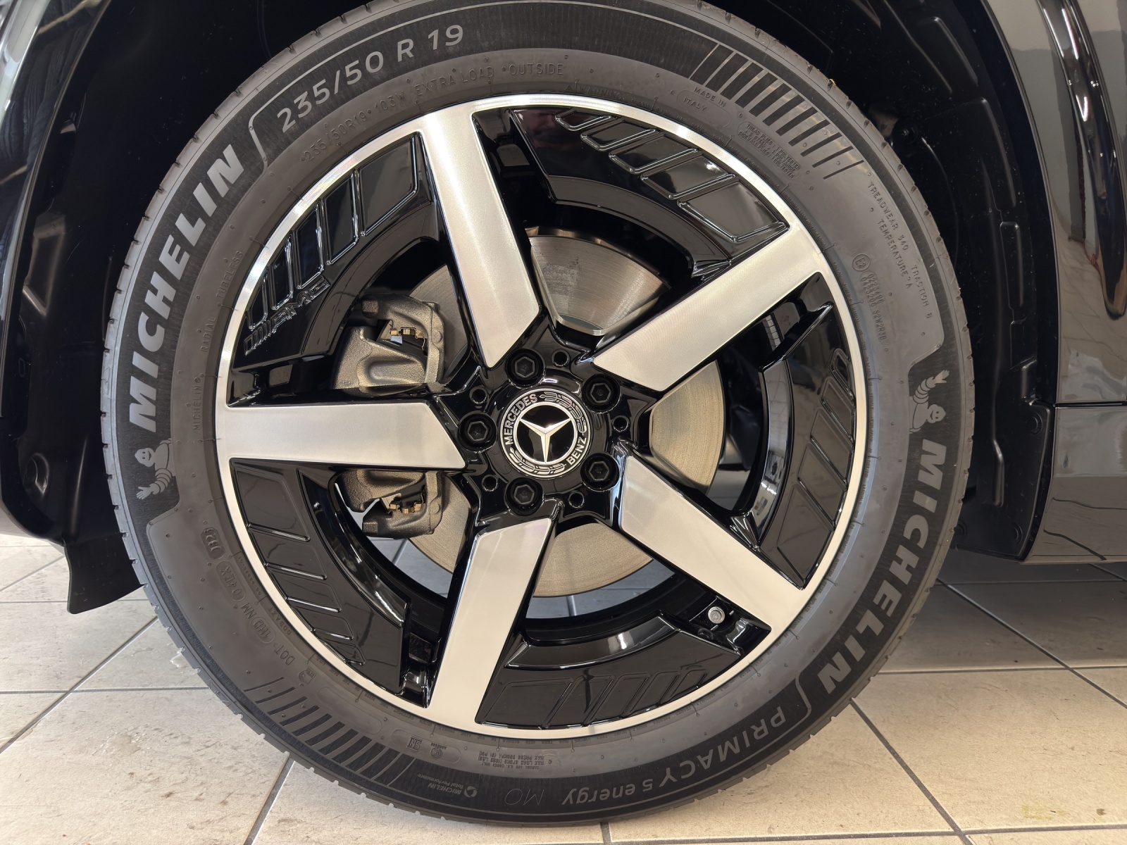 MERCEDES-BENZ GLB 220 4M-image-20