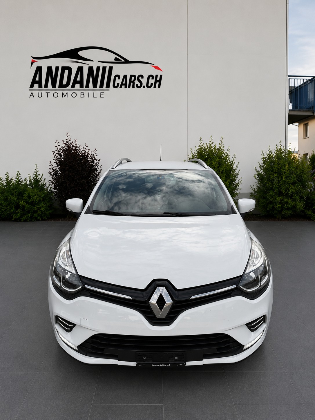 RENAULT Clio Grandtour 1.2 16V T Swiss Edition-image-1