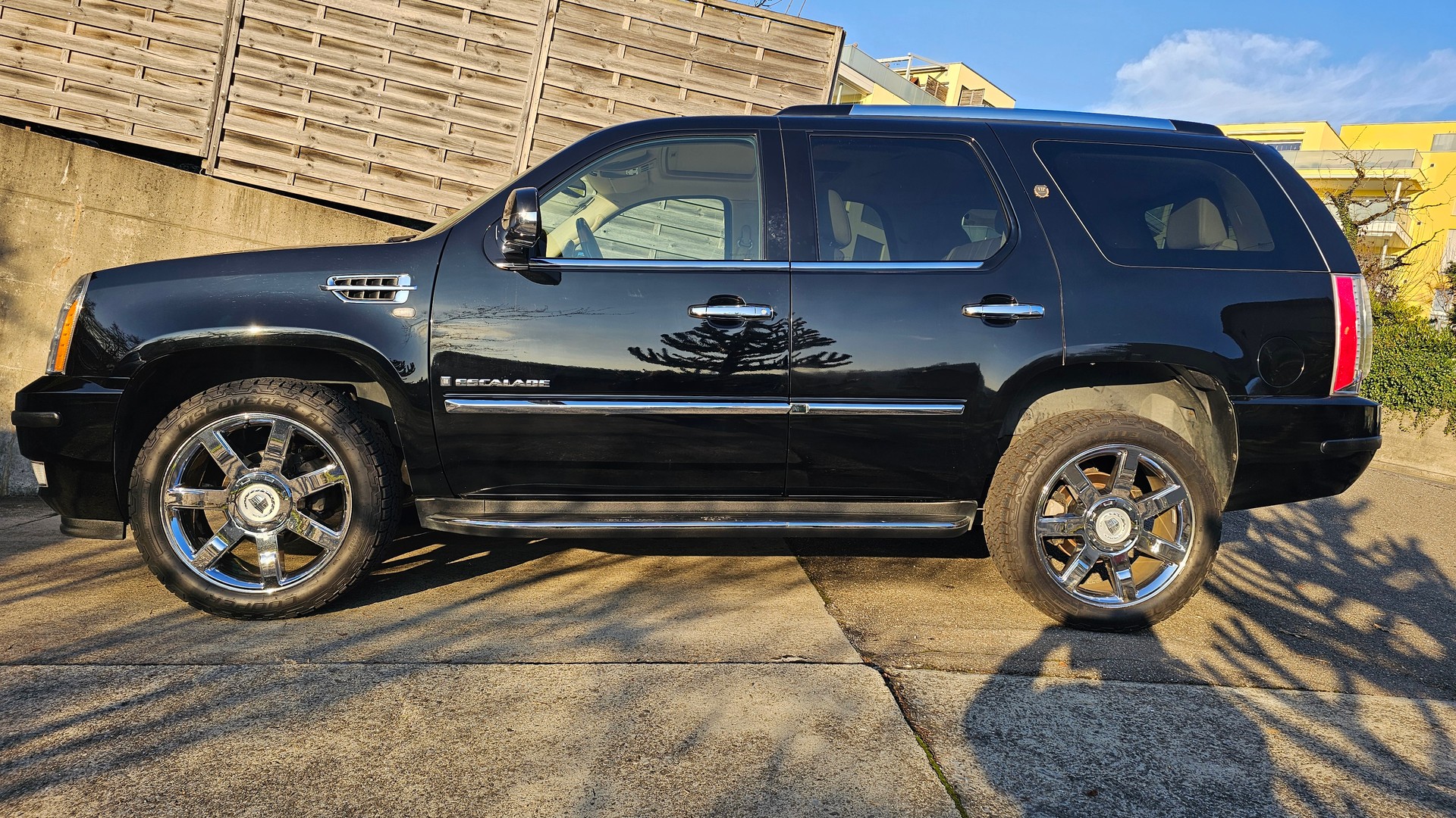 CADILLAC Escalade 6.2 Elegance-image-4
