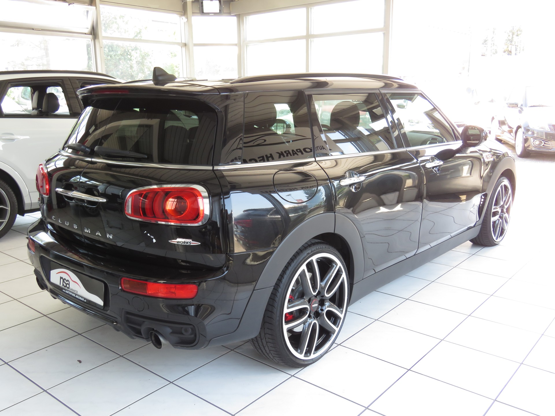 MINI Clubman Cooper John Cooper Works ALL4 Steptronic-image-3