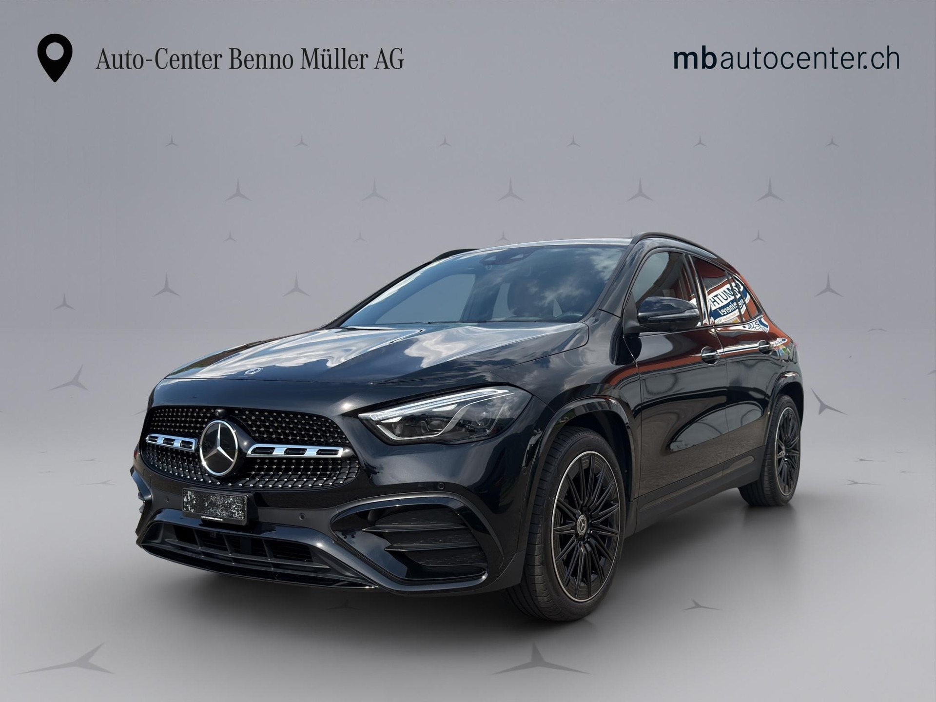 MERCEDES-BENZ GLA 250 AMG Line 4matic-image-0