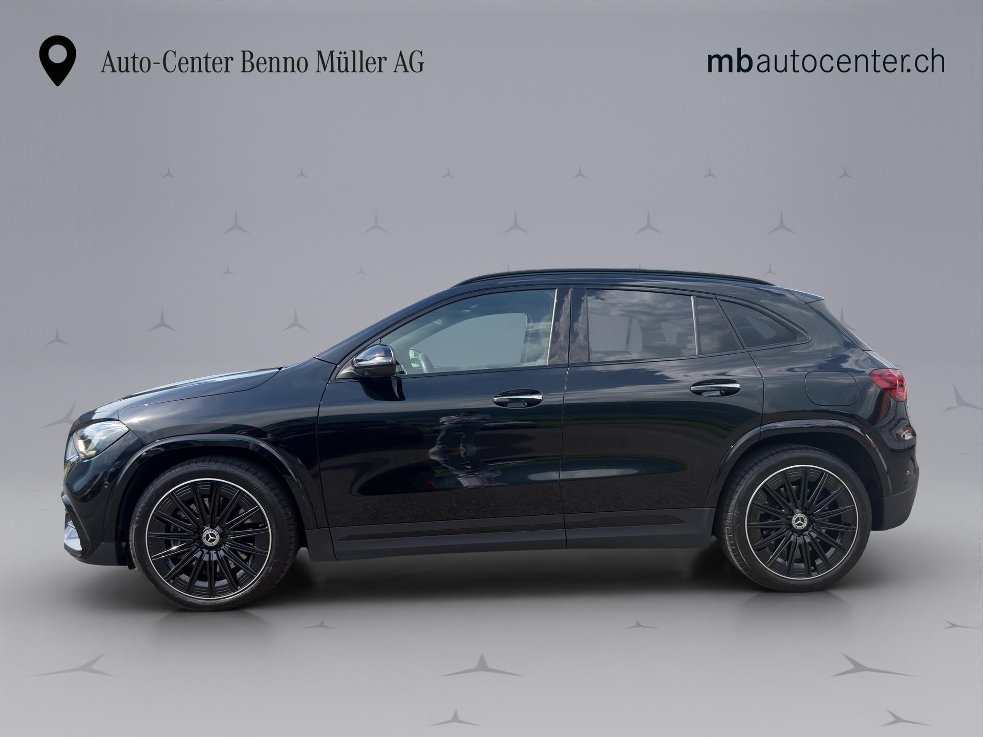 MERCEDES-BENZ GLA 250 AMG Line 4matic-image-1