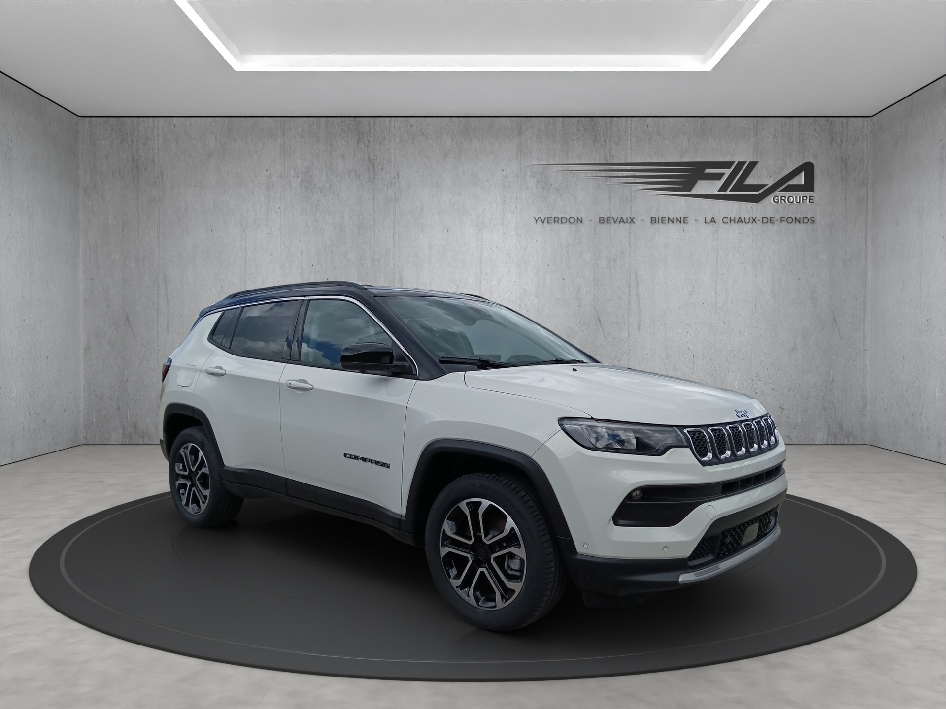 JEEP COMPASS 4xe 1.3 240cv Swiss Limited Plus-image-5