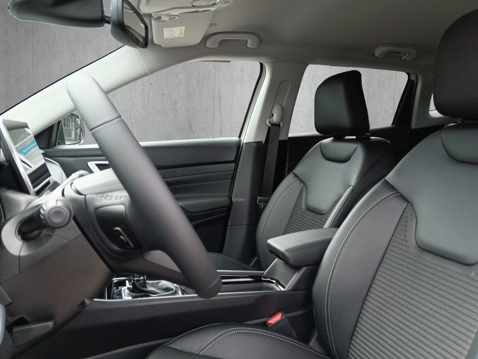JEEP COMPASS 4xe 1.3 240cv Swiss Limited Plus-image-6