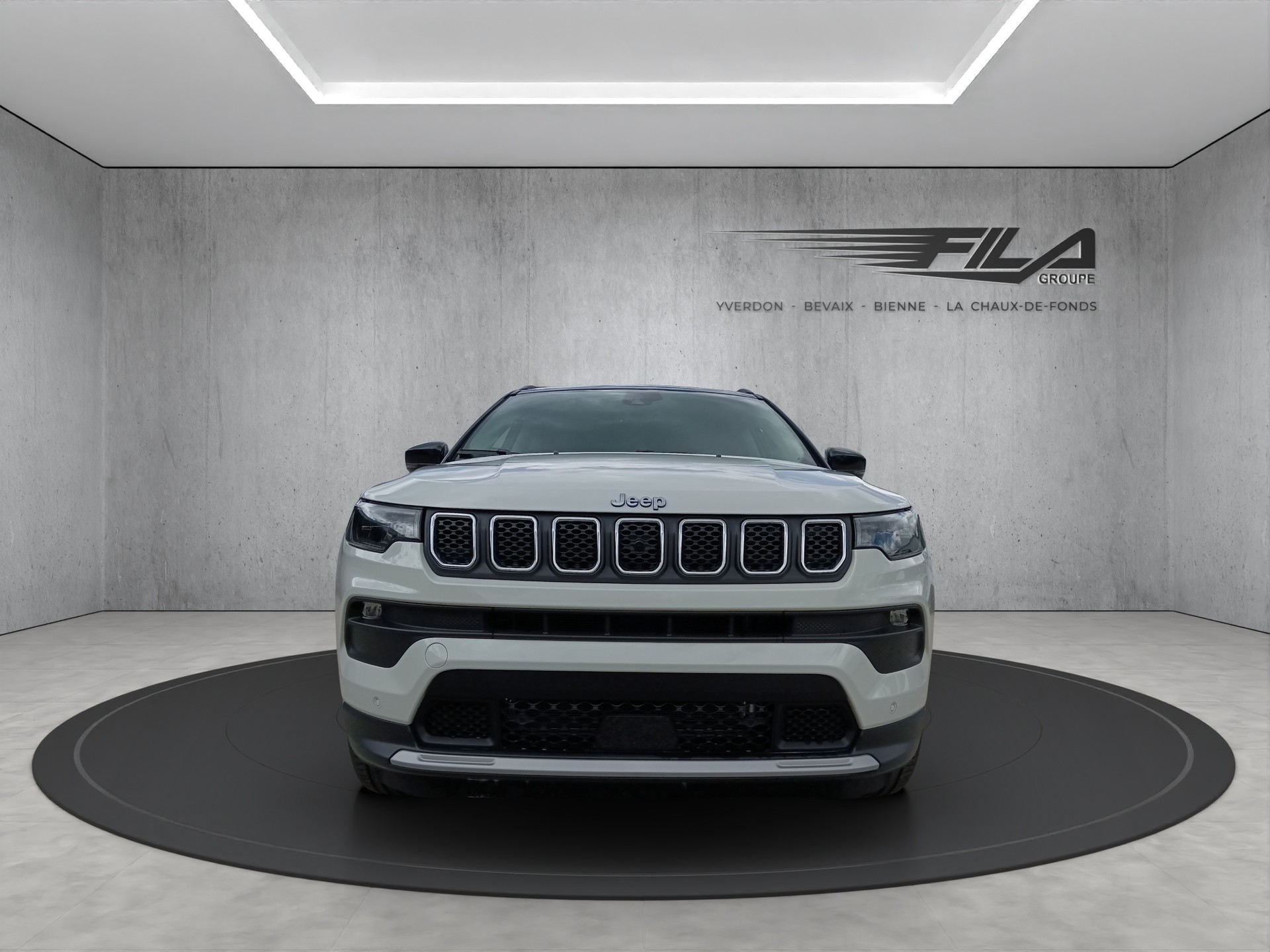 JEEP COMPASS 4xe 1.3 240cv Swiss Limited Plus-image-1