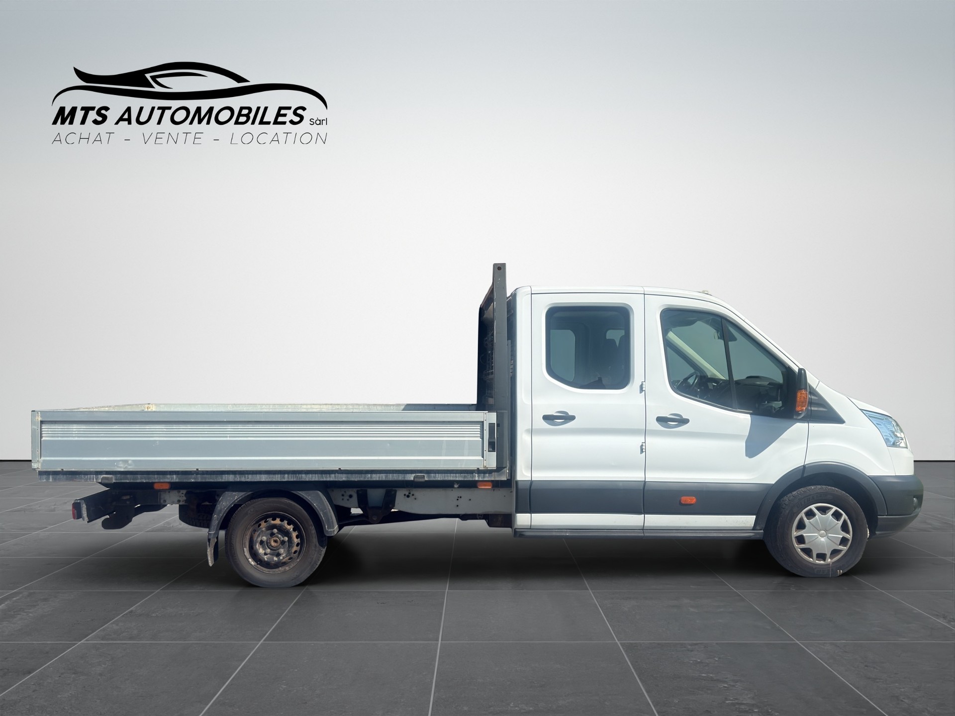 FORD Transit 350 L5 Trend 2.0 TDCi 170 RWD-image-5
