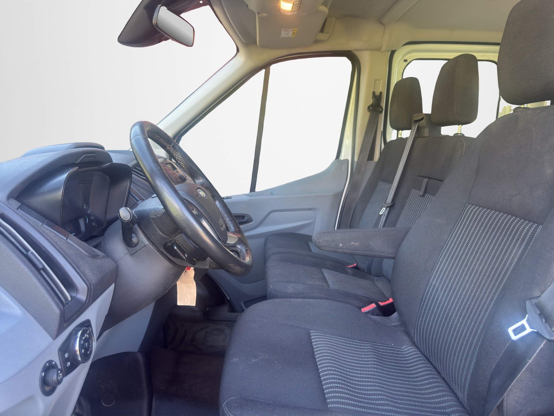FORD Transit 350 L5 Trend 2.0 TDCi 170 RWD-image-7