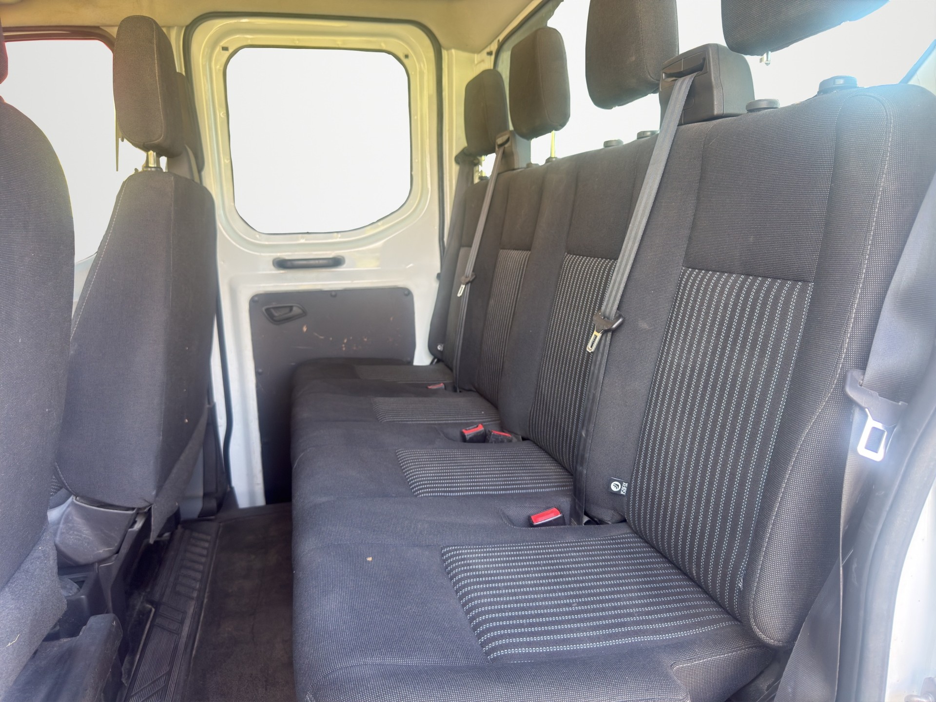 FORD Transit 350 L5 Trend 2.0 TDCi 170 RWD-image-8