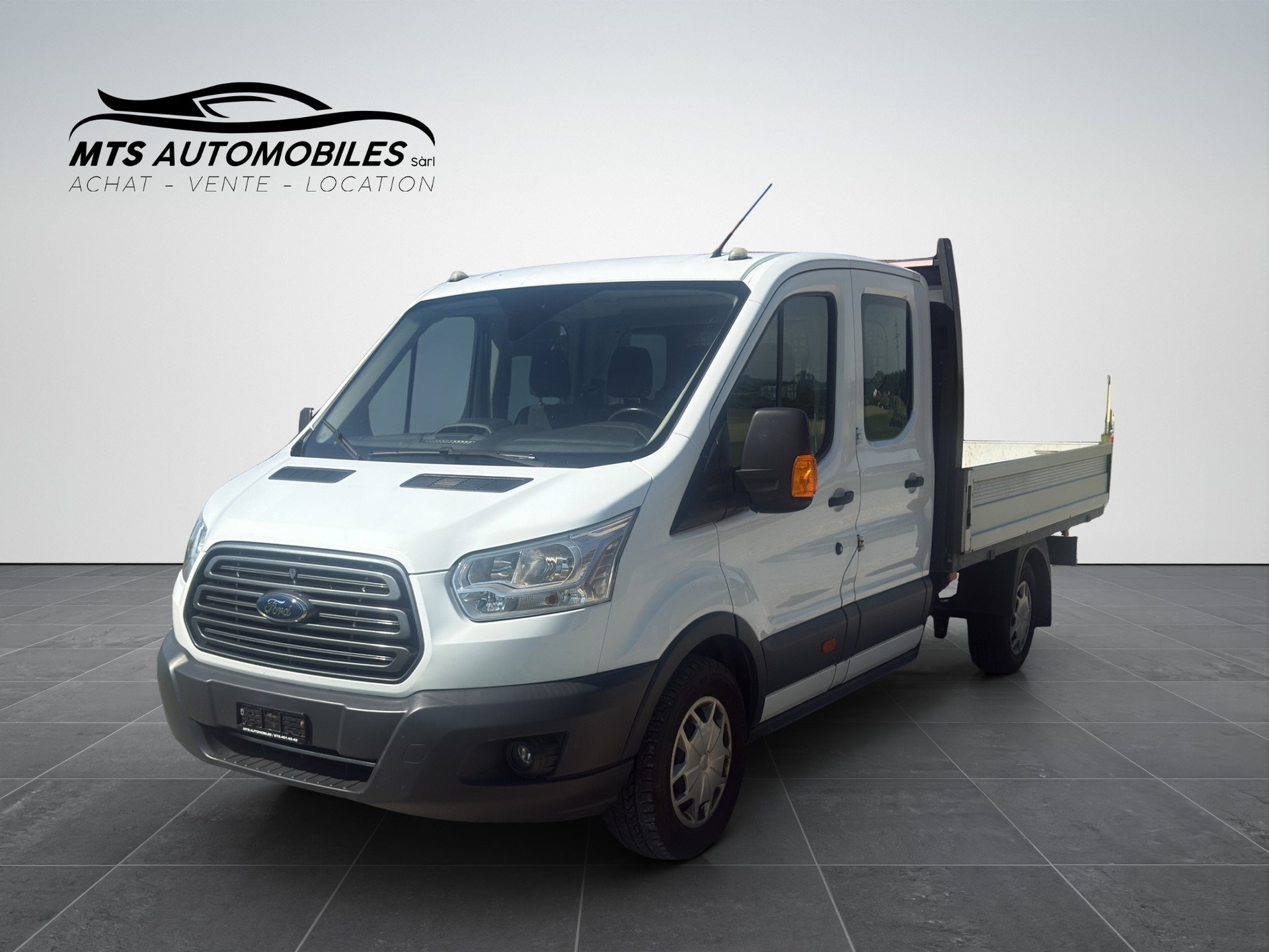FORD Transit 350 L5 Trend 2.0 TDCi 170 RWD-image-0