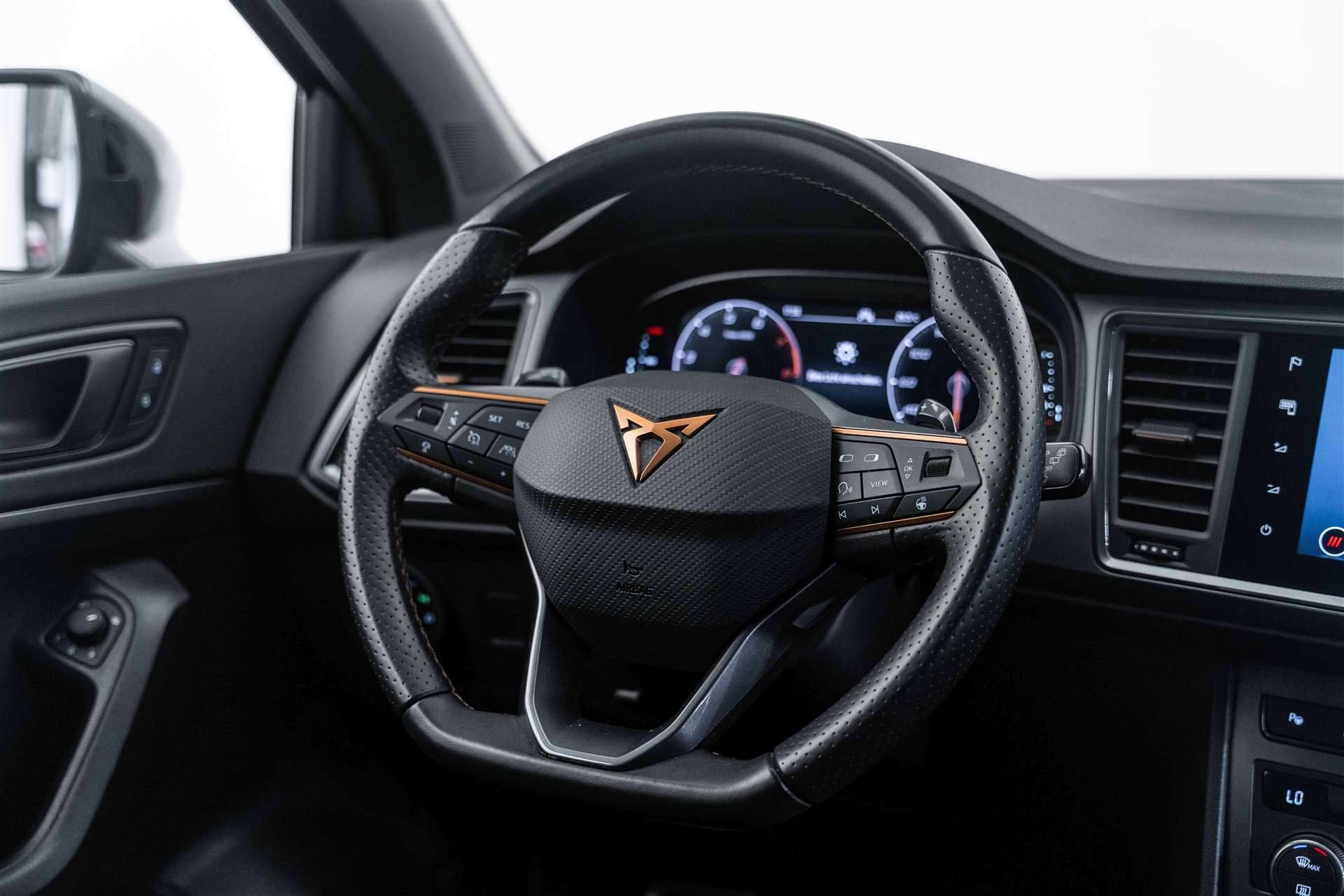 CUPRA Ateca 2.0TSI 4Drive DSG 300PS-image-9
