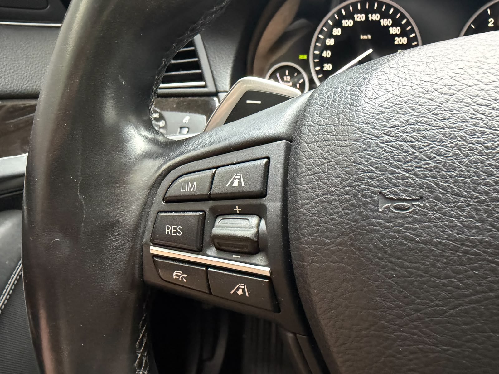 BMW 530d xDrive Touring Steptronic-image-20