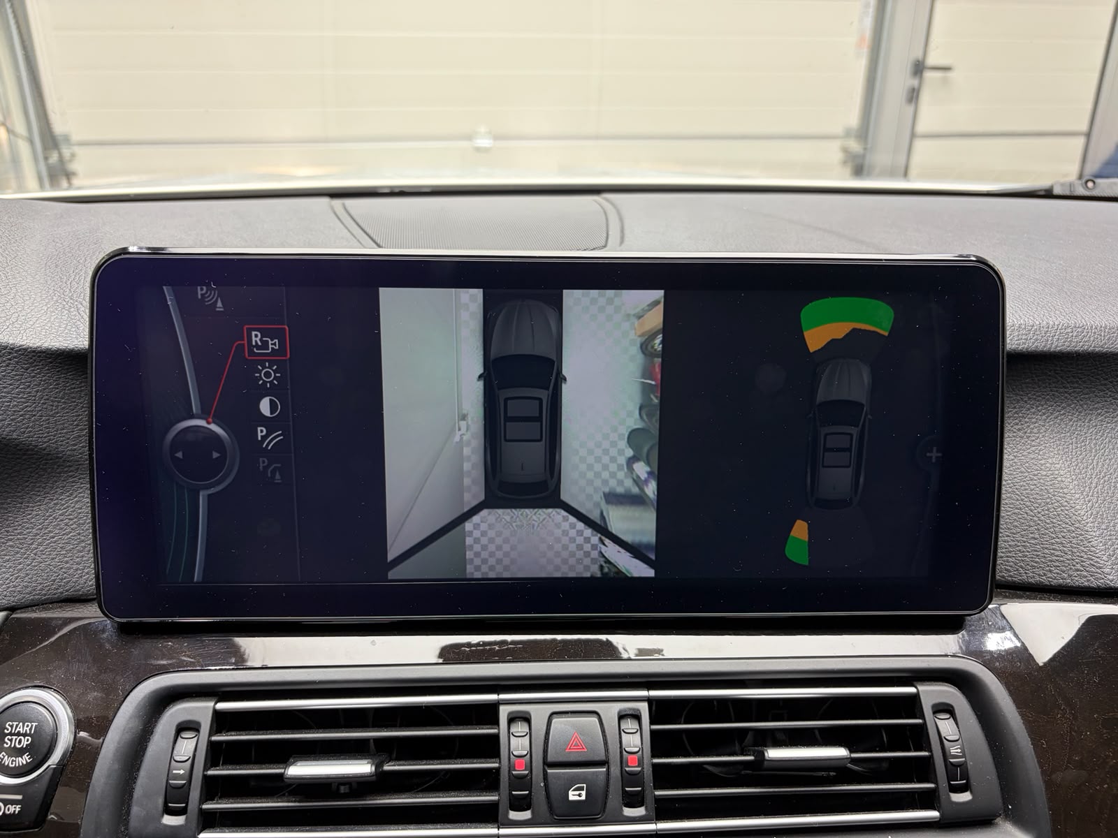 BMW 530d xDrive Touring Steptronic-image-22