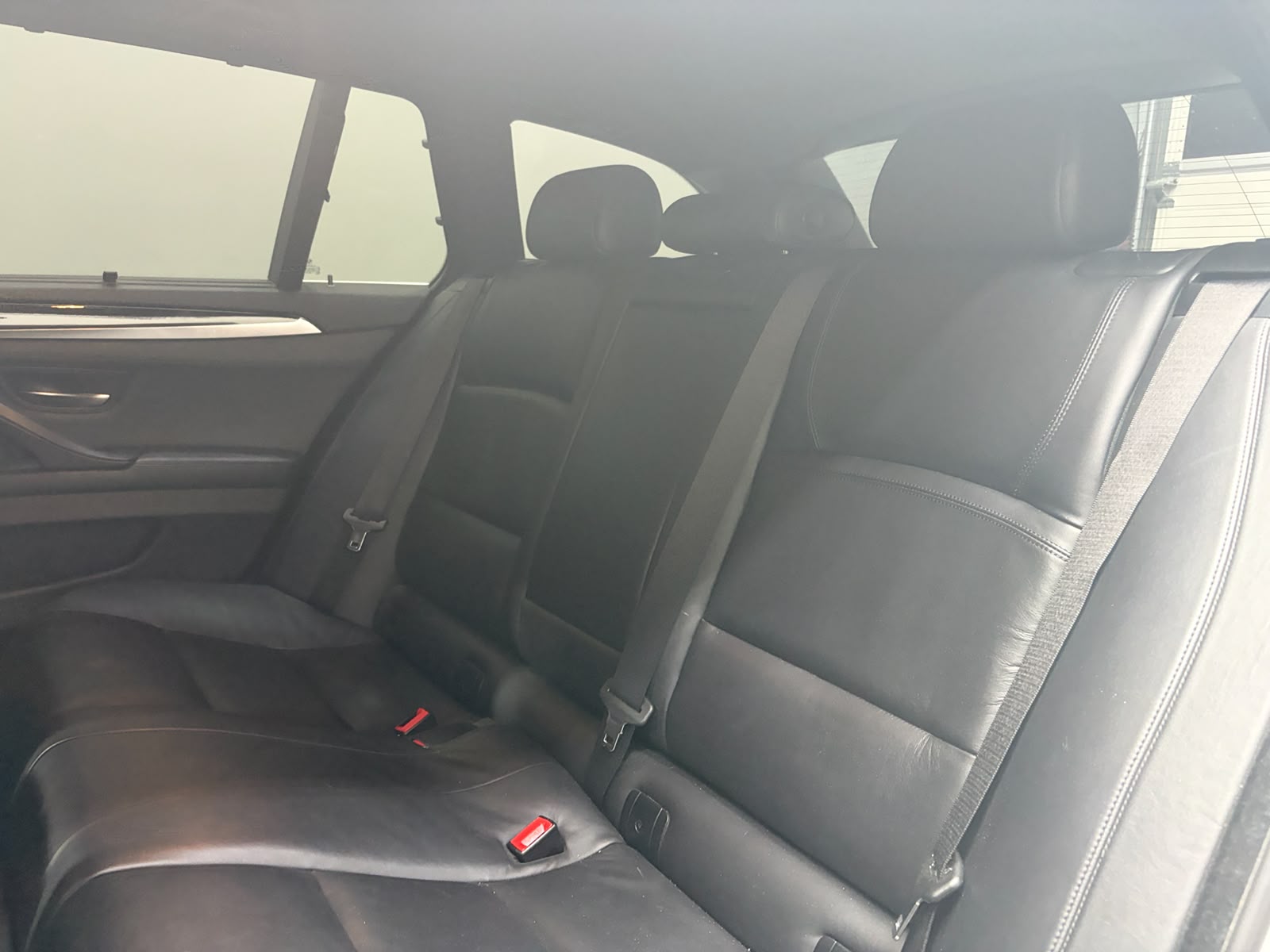 BMW 530d xDrive Touring Steptronic-image-11